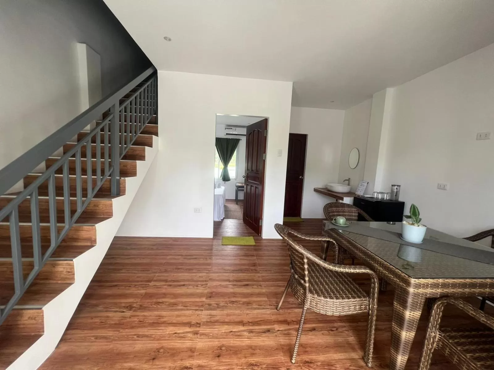 Dining Area in ROYAL SUITES - PORT BARTON