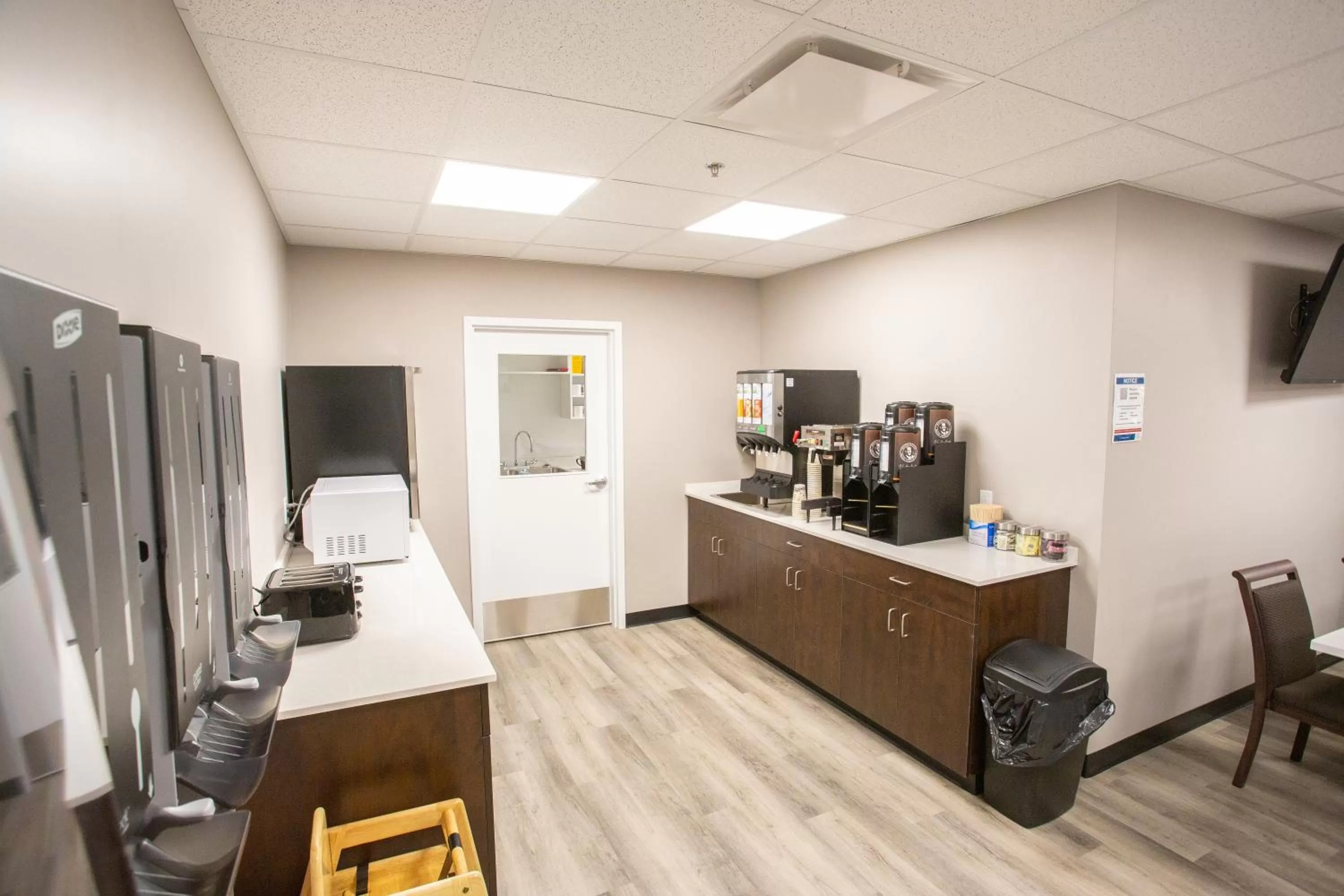 Carman Blue Crescent Hotel