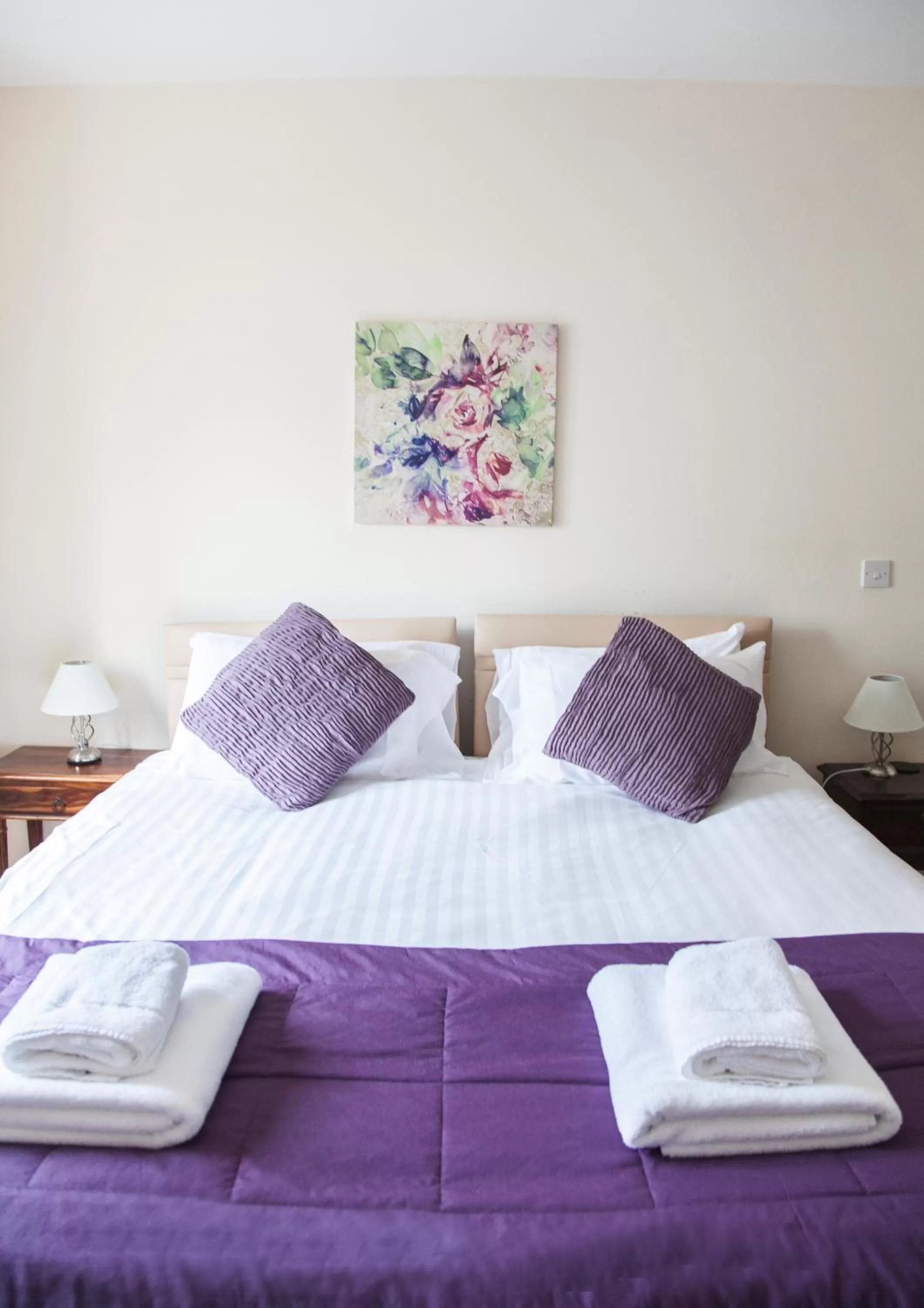 Bed in The Poltimore Inn