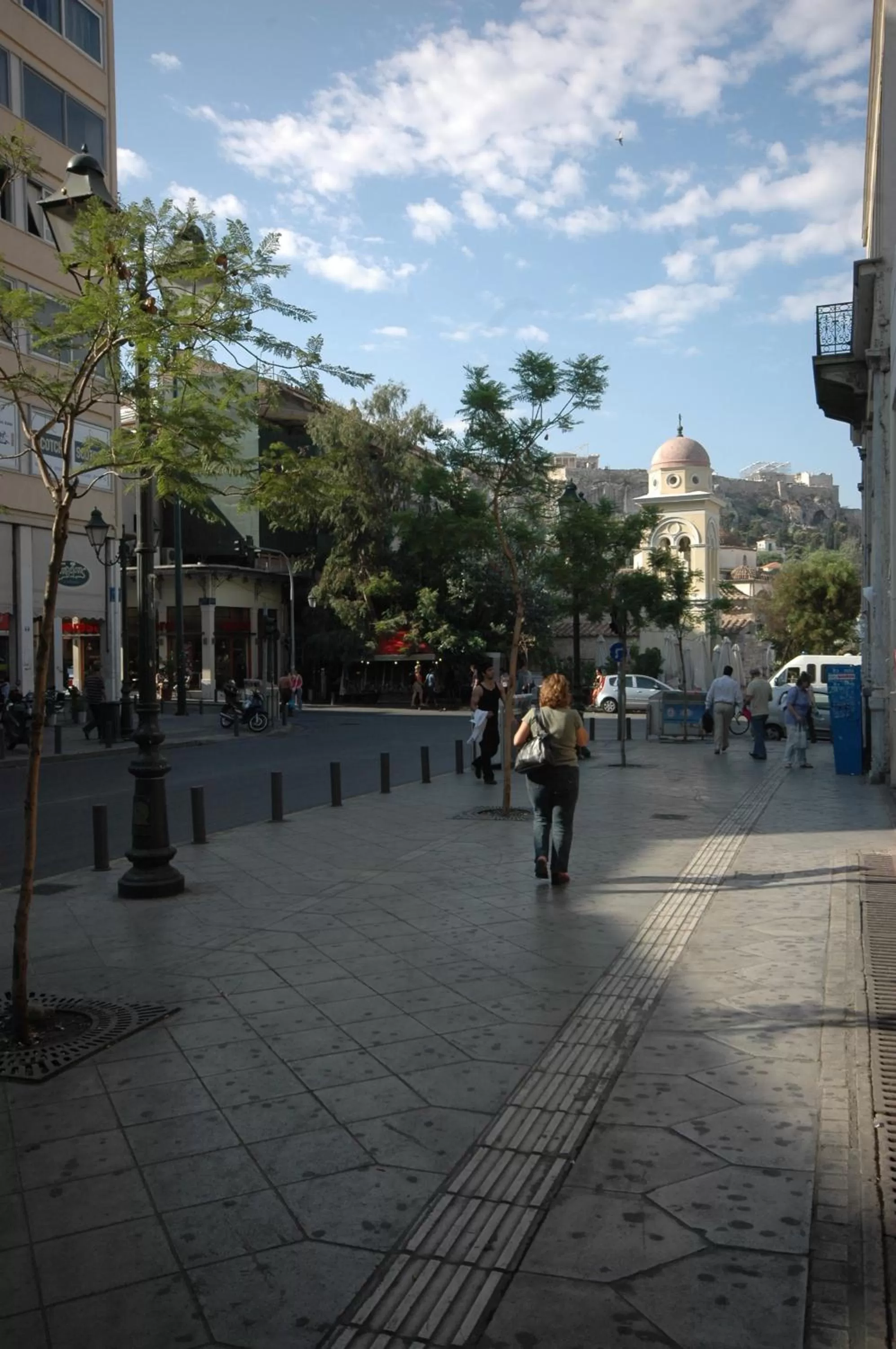 Neighbourhood in Cecil Hotel