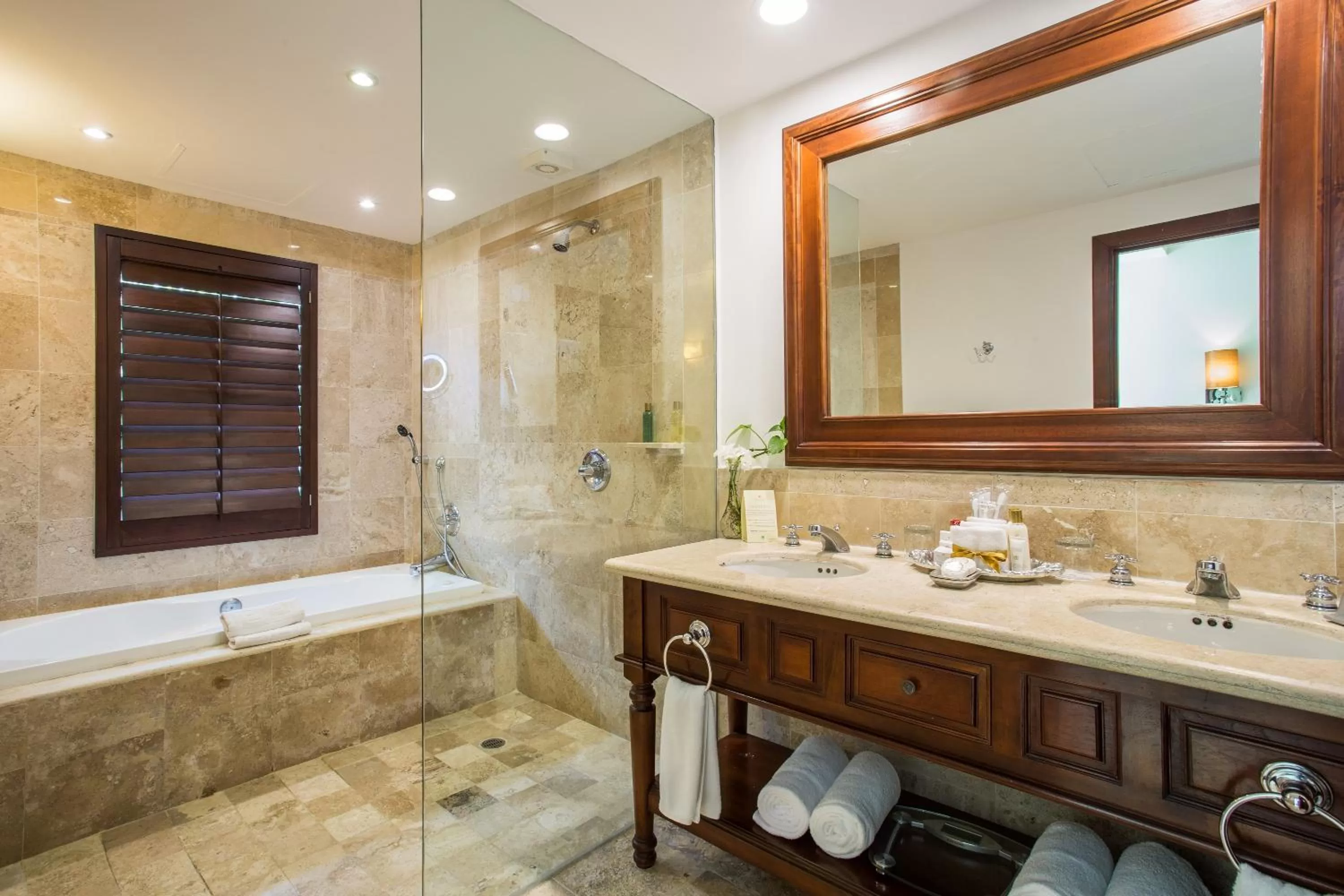 Toilet in Dreams Tulum Resort & Spa