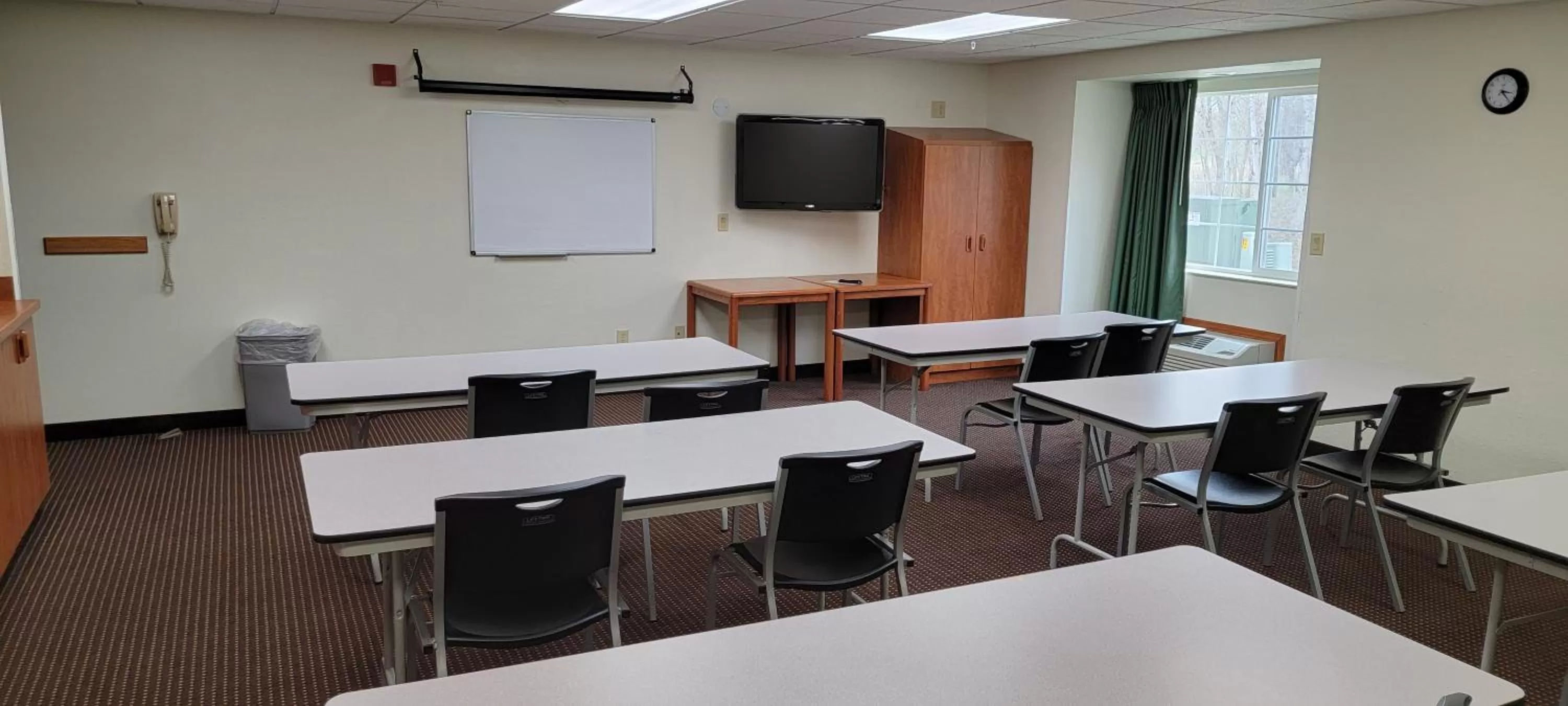 Business facilities in Microtel Inn & Suites by Wyndham Rice Lake