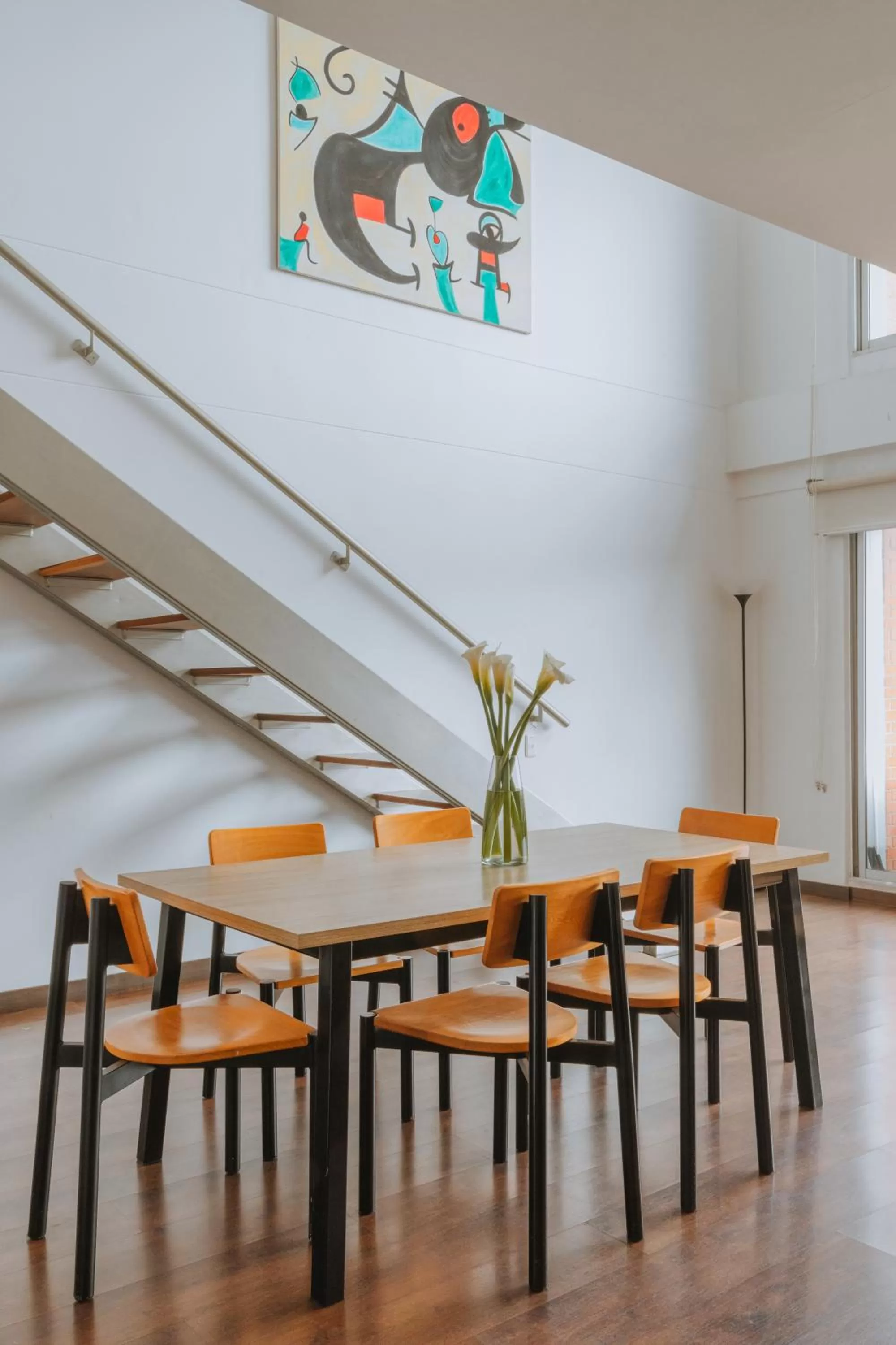 Dining area in Travelers Orange Suites