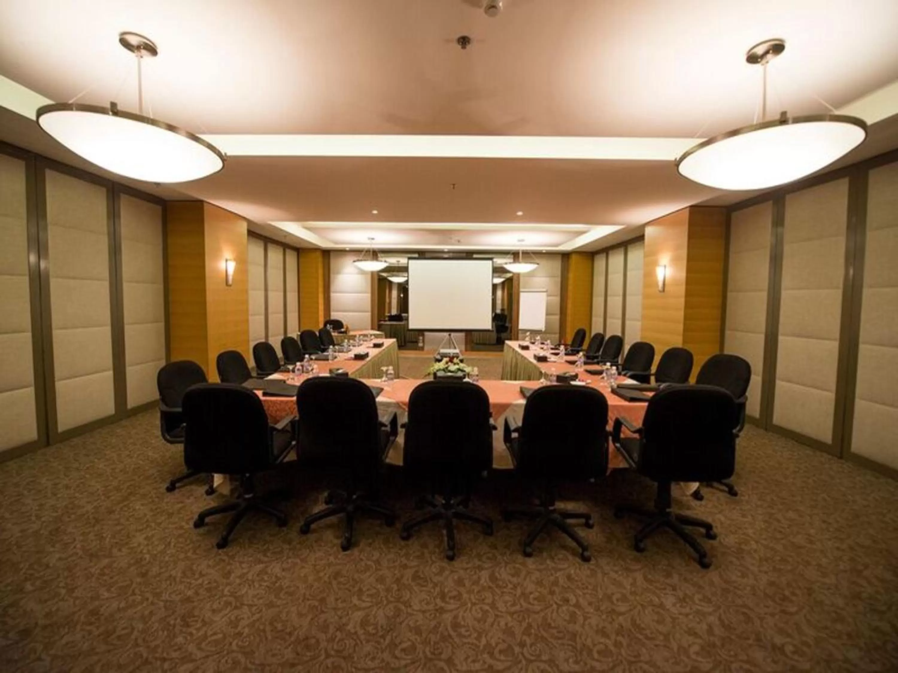 Banquet/Function facilities in Executives Hotel - Olaya