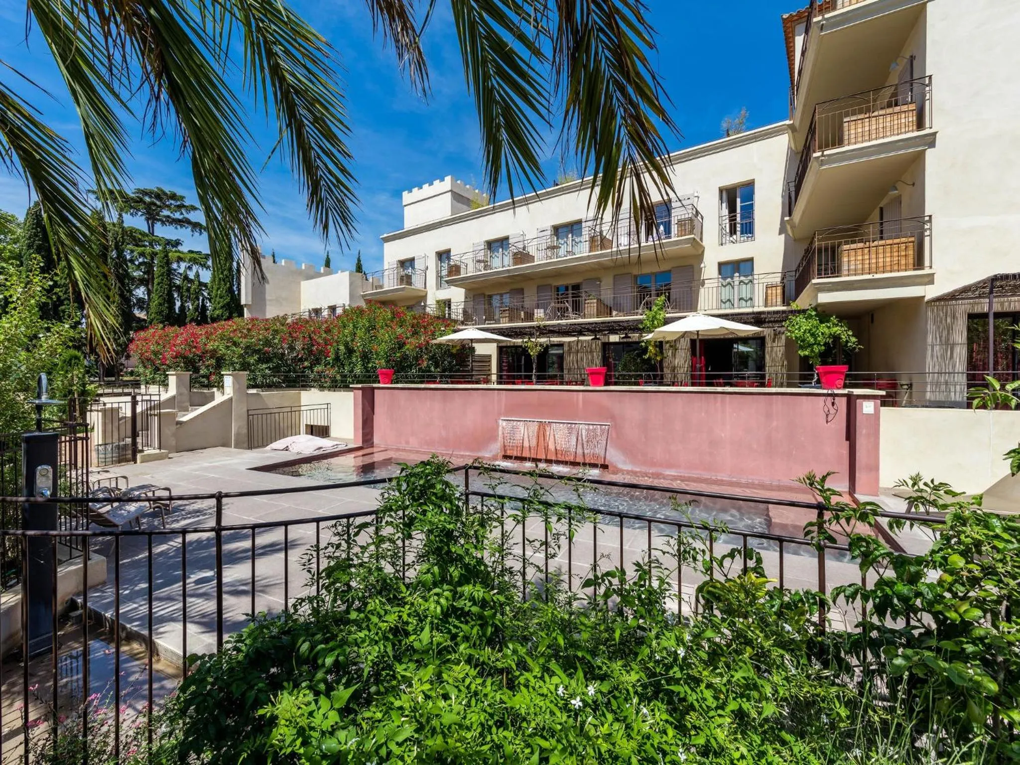 Balcony/Terrace in Garrigae Distillerie de Pezenas - Hotellerie & Spa