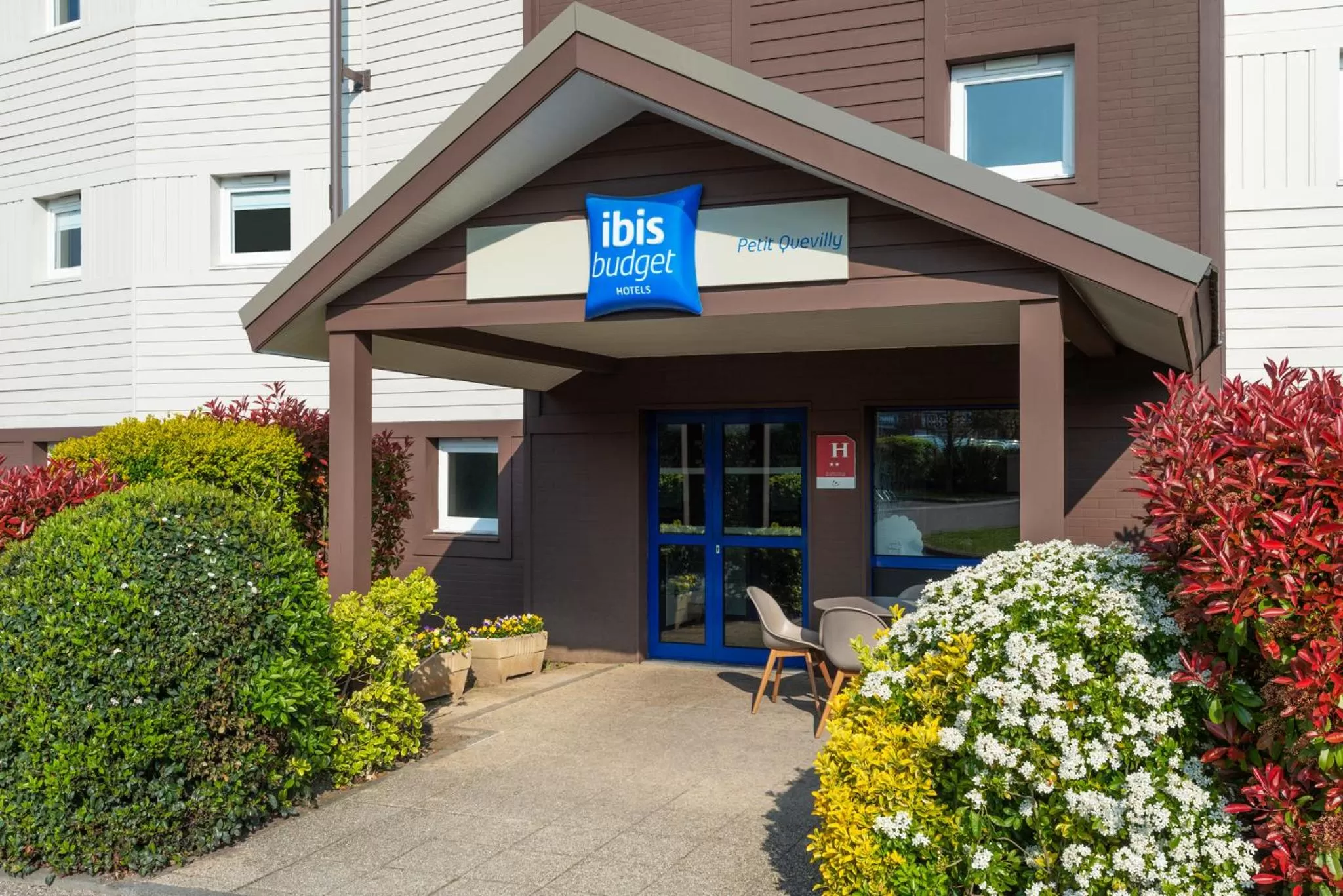 Facade/entrance in Ibis budget Rouen Petit Quevilly