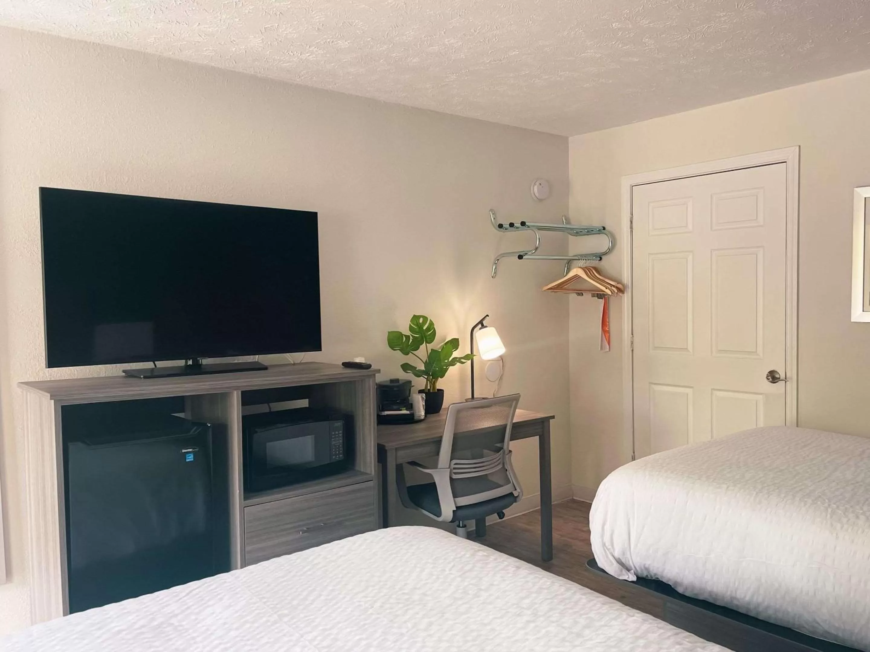 Double Room with Two Double Beds - Accessible/Non-Smoking in Clarion Inn