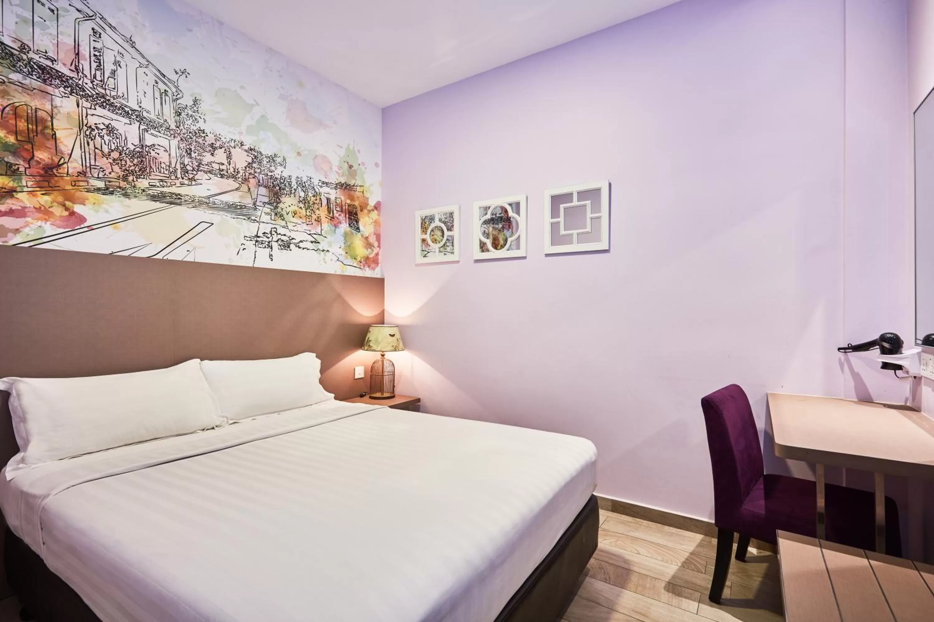 Bed in ibis budget Singapore Joo Chiat
