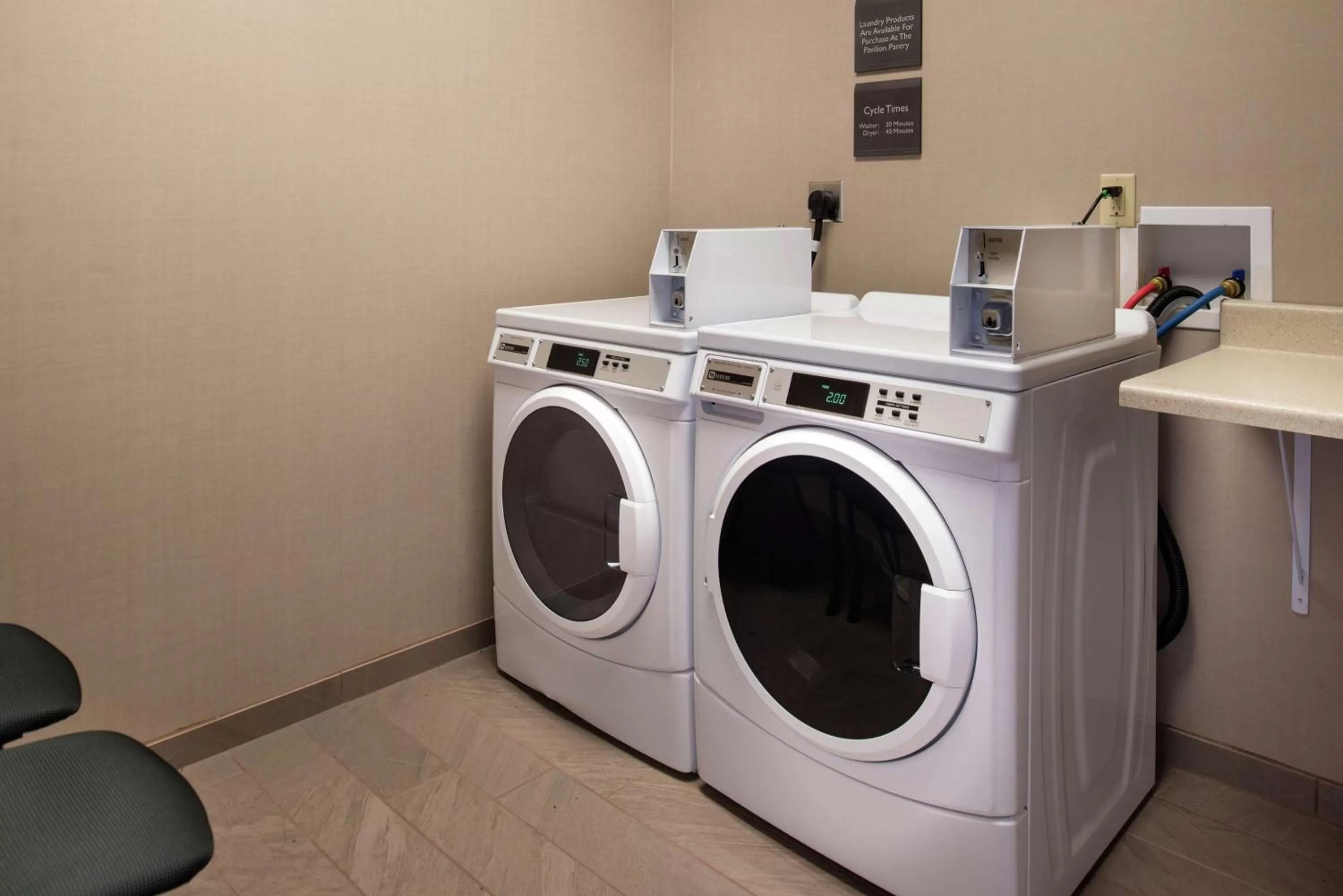 Property building in Hilton Garden Inn Bristol