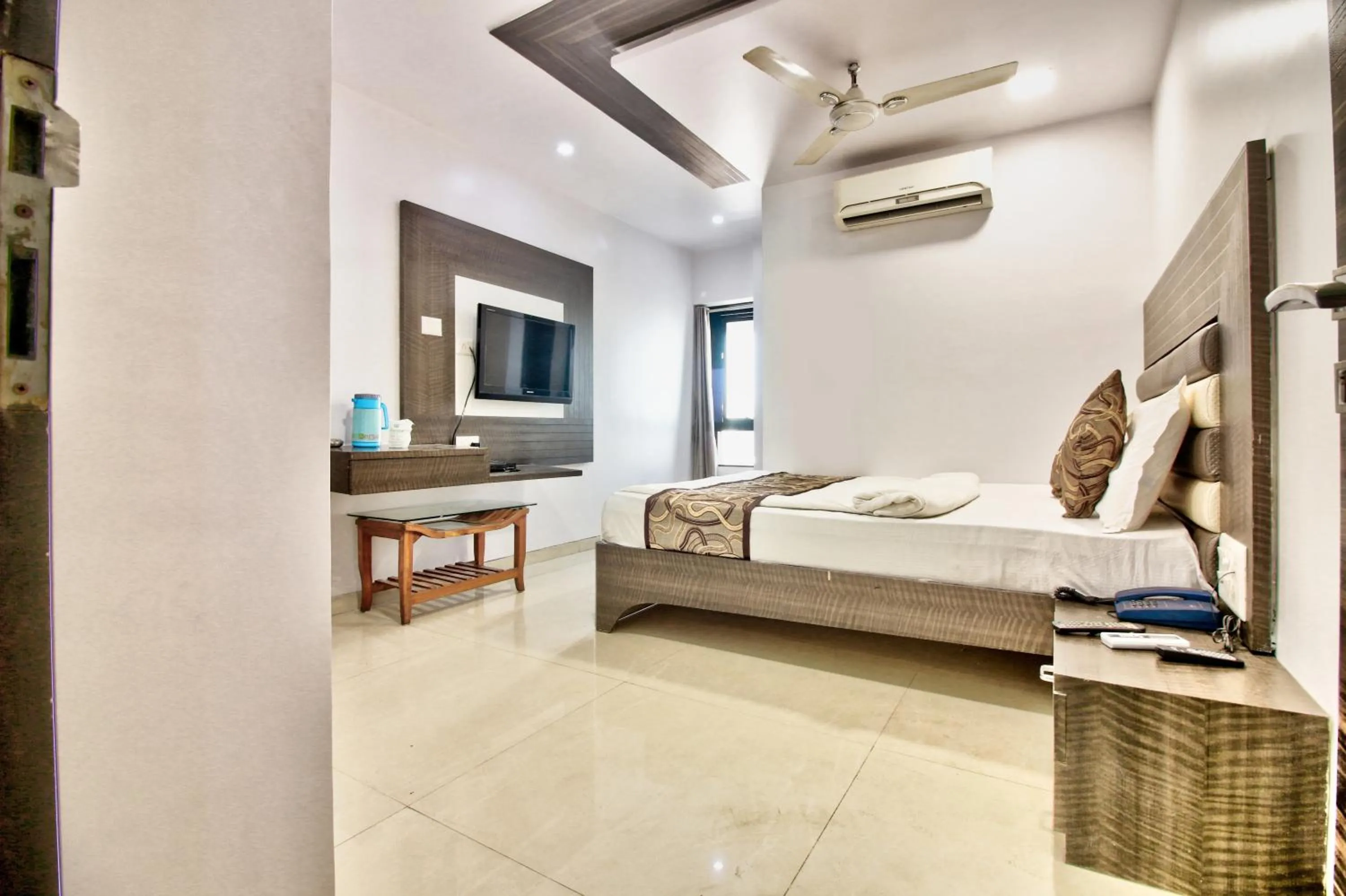 Bed in Hotel City View