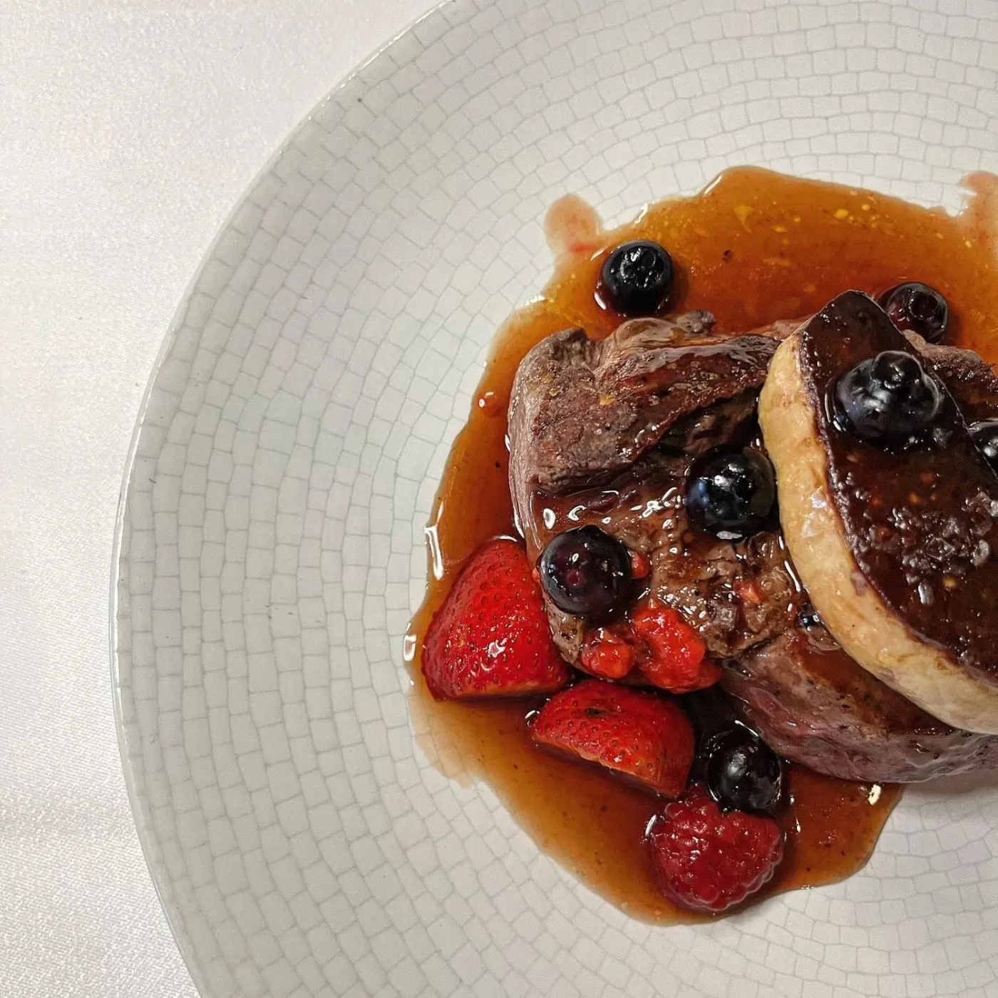 Restaurant/places to eat in Hostal de la Plaça - Hotel Boutique