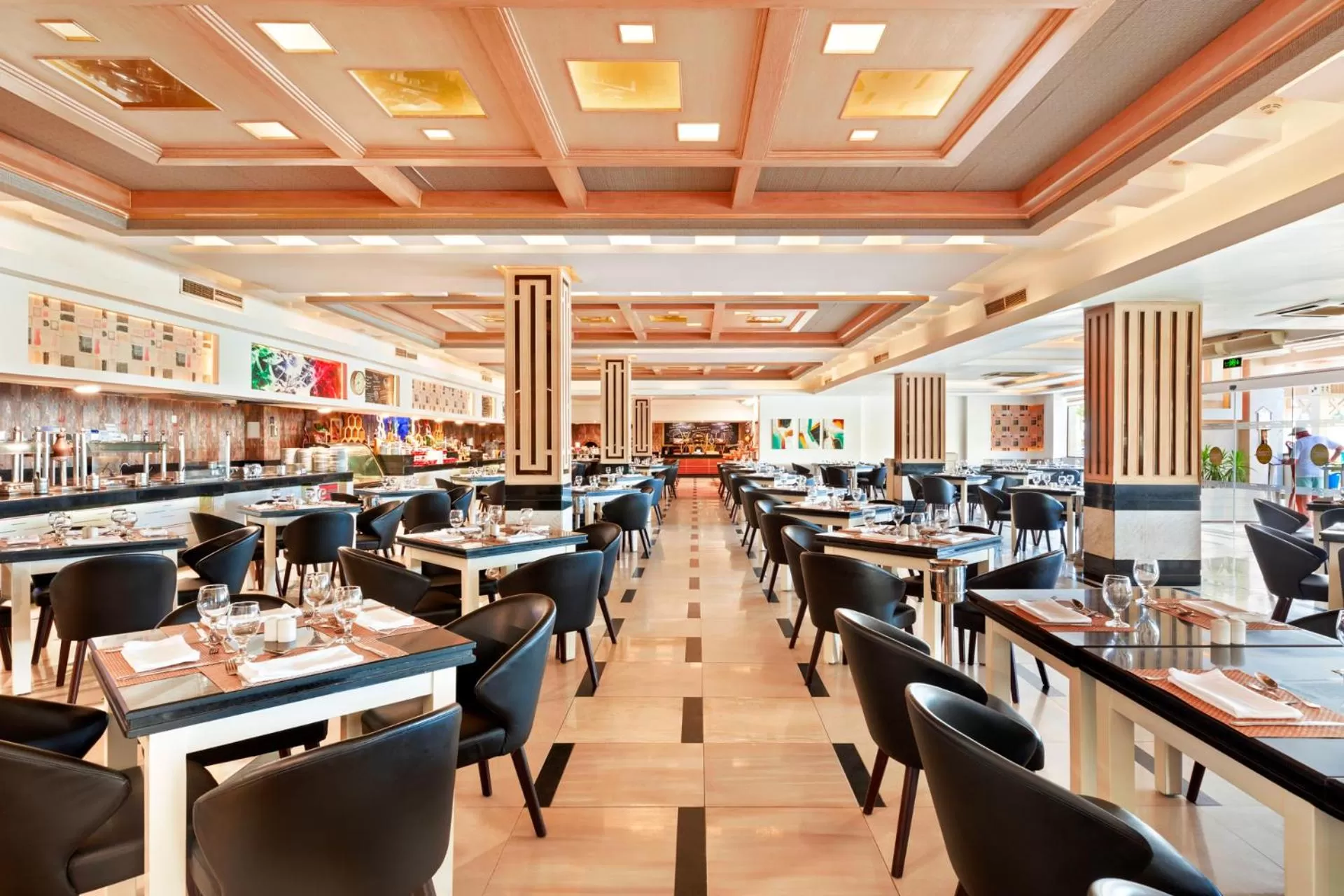 Restaurant/places to eat in Pickalbatros Dana Beach Resort - Aqua Park