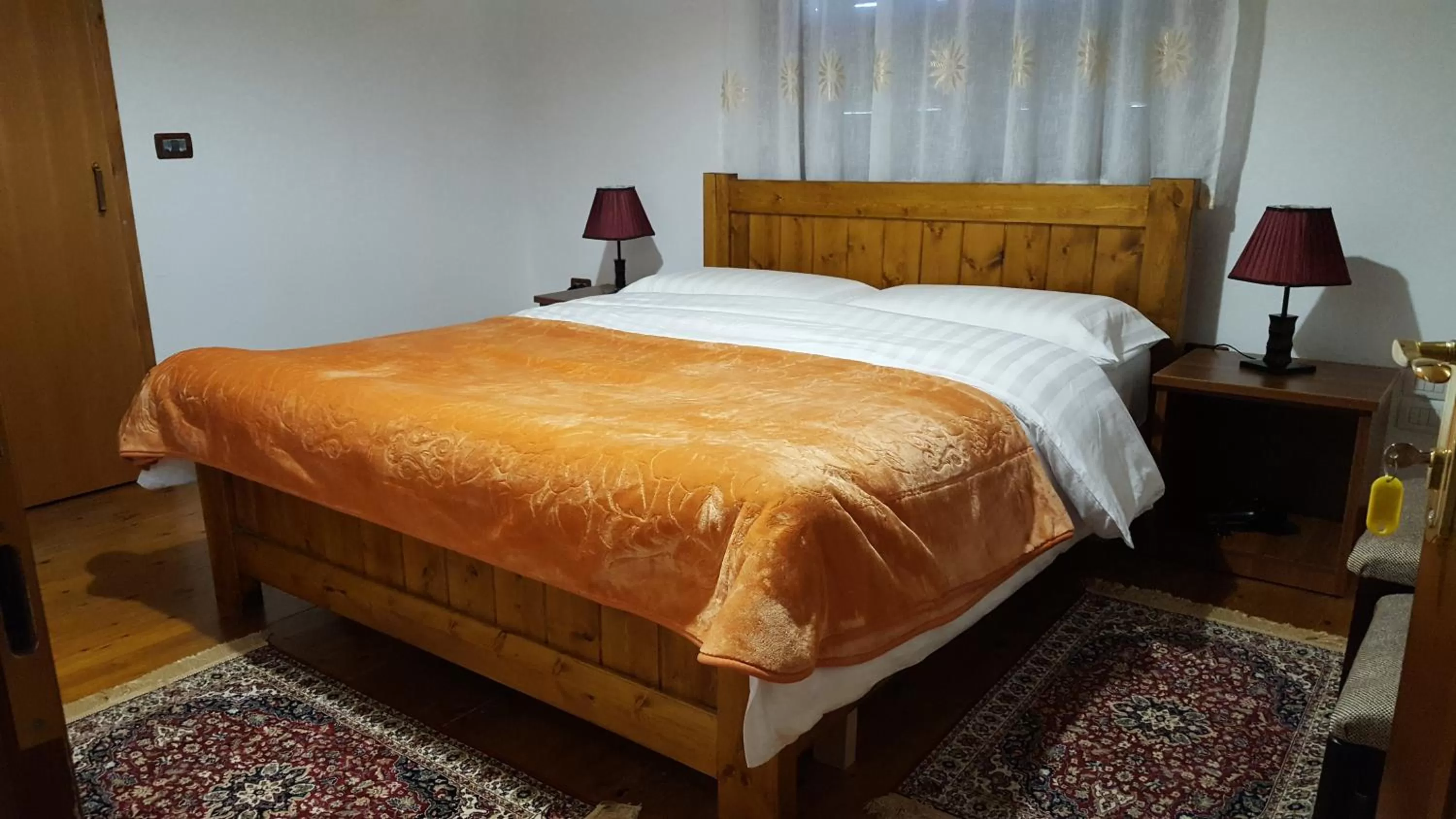 Bed in Hotel Bujtina e Bardhe