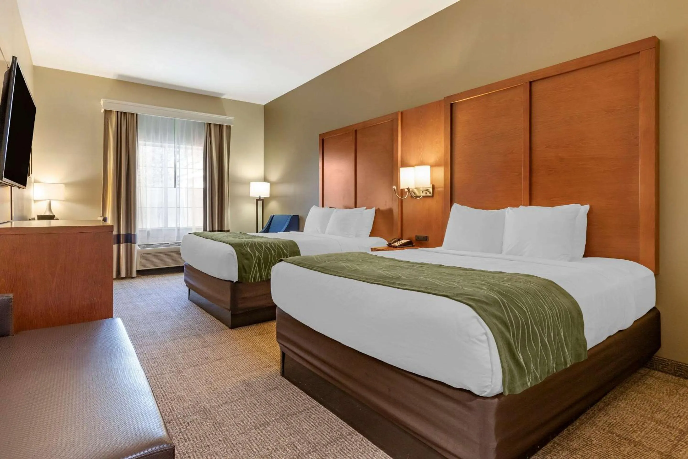Queen Room with Two Queen Beds - Non-Smoking in Comfort Inn & Suites Orangeburg
