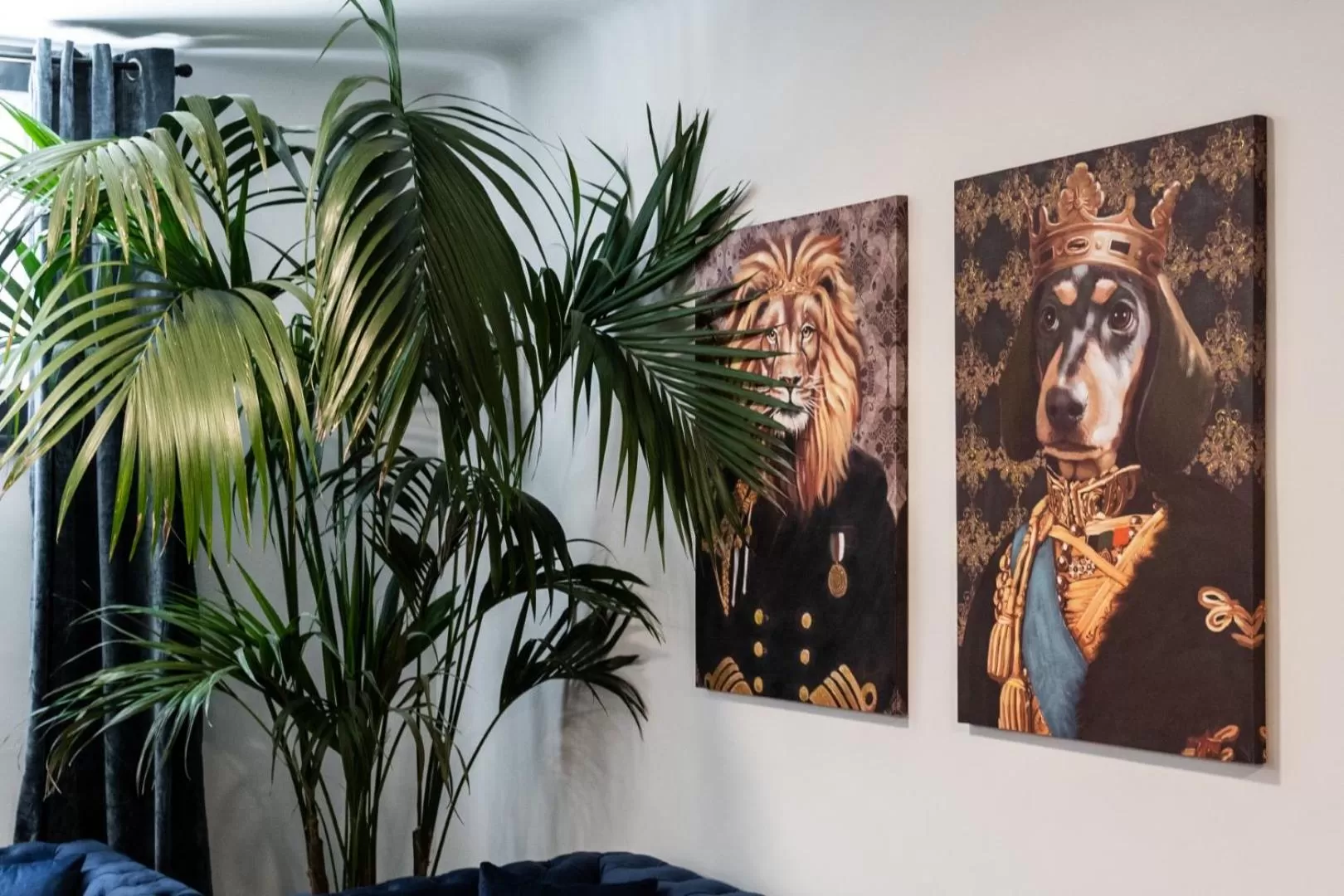 Decorative detail in PAME Wild