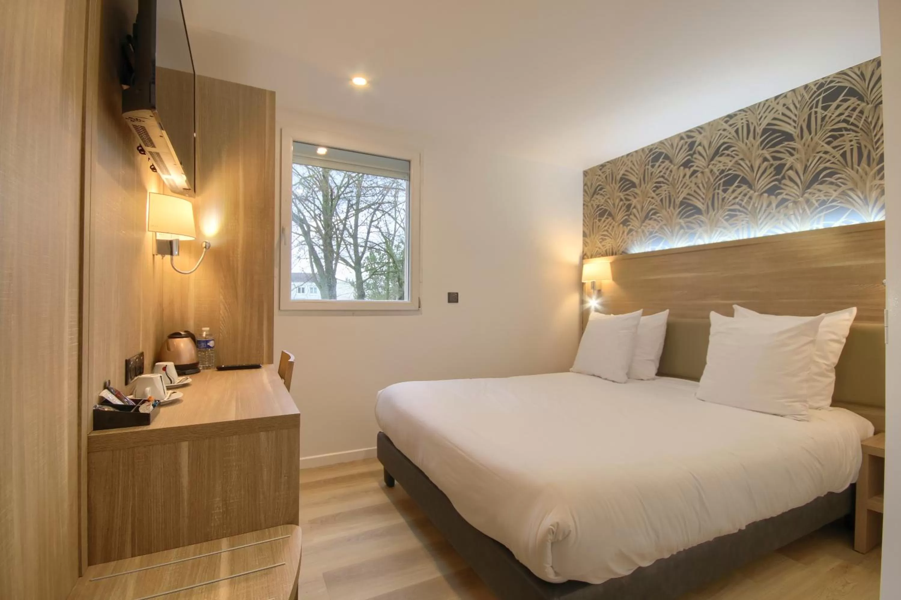 Bed in Sure Hotel by Best Western Reims Nord