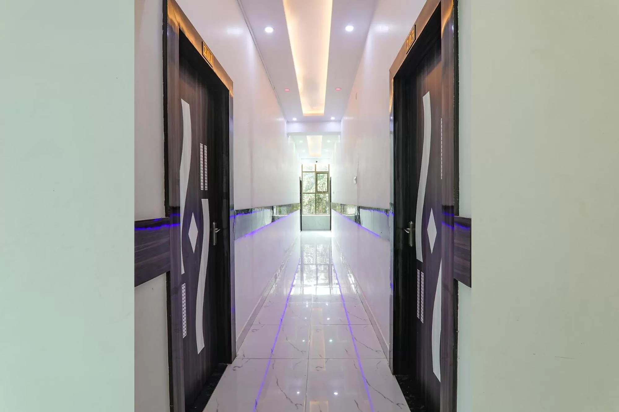 Lobby or reception in FabHotel Lumbini International