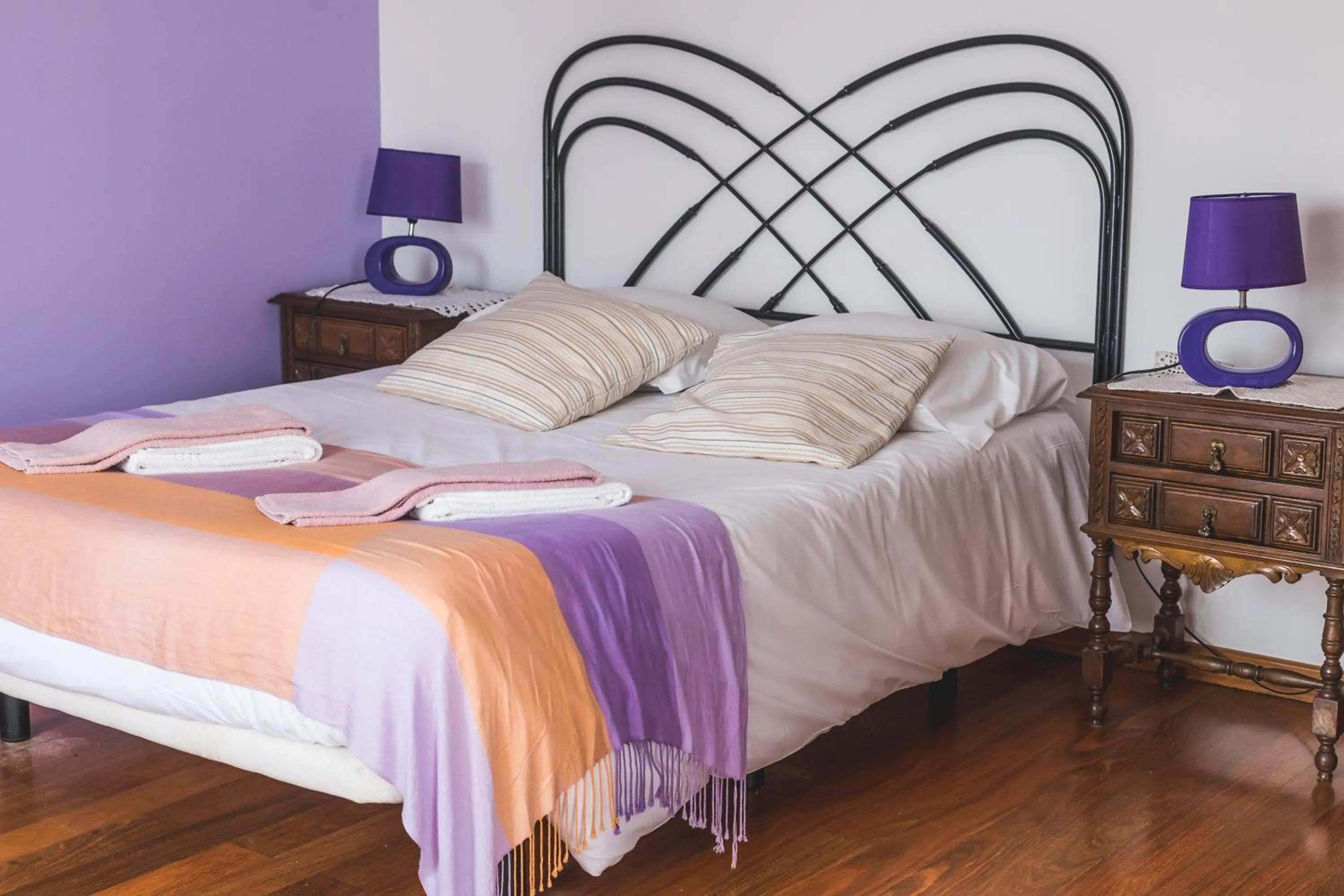 Bed in Ericeira Chill Hill Hostel & Private Rooms