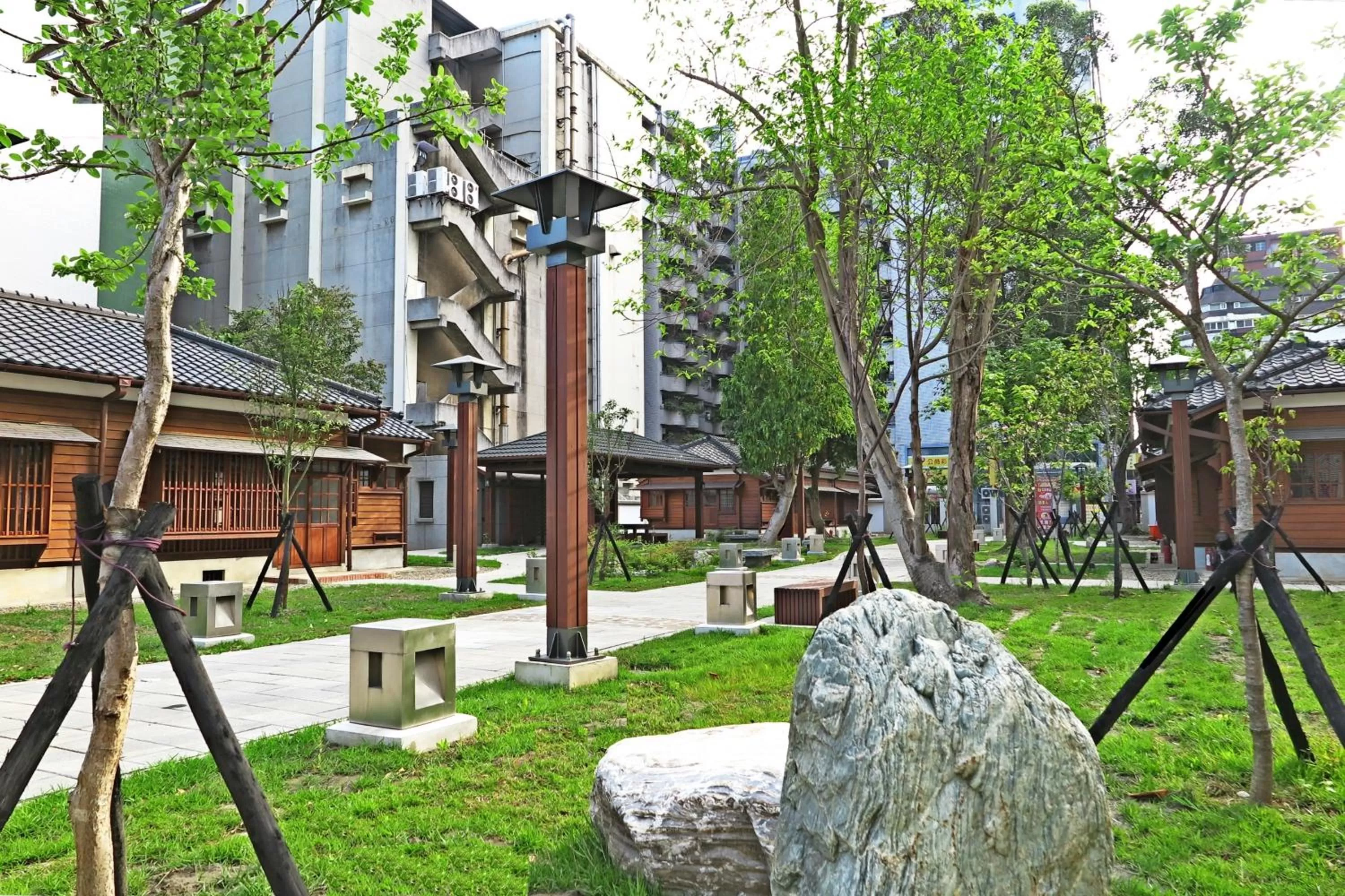 Property building in 191 Hotel