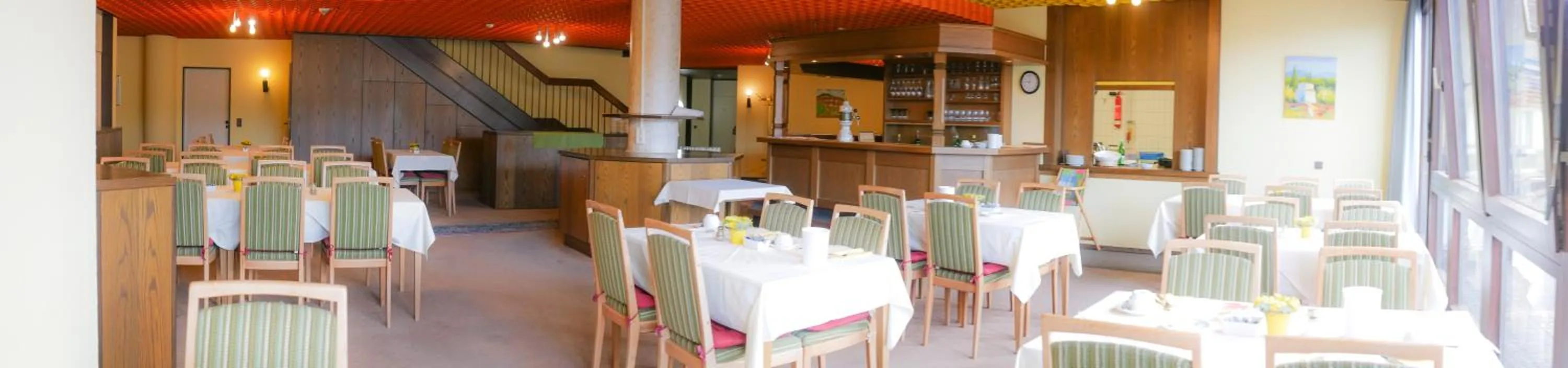 Breakfast in Hotel Oronto