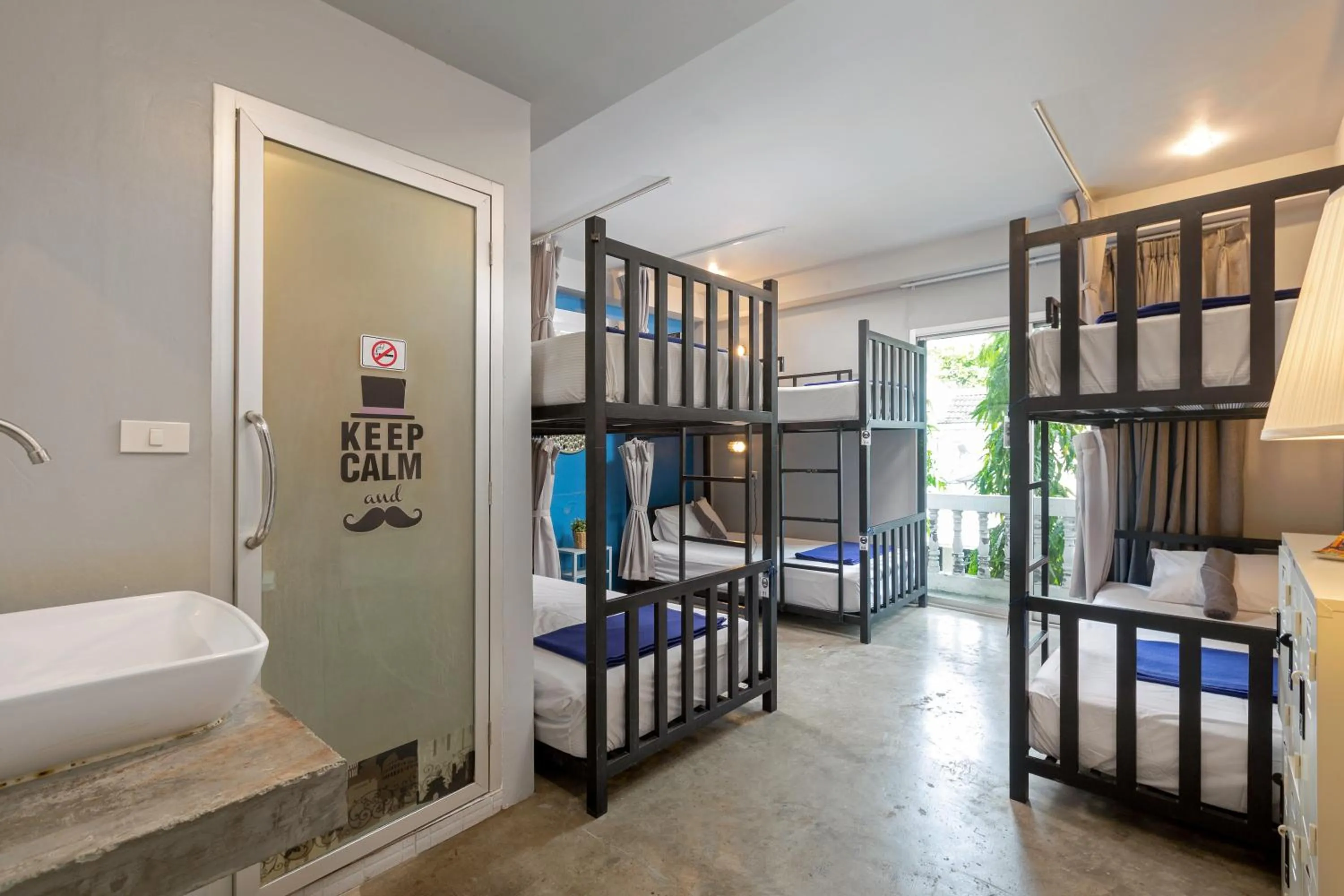 Bed in Hip Hostel - SHA Plus