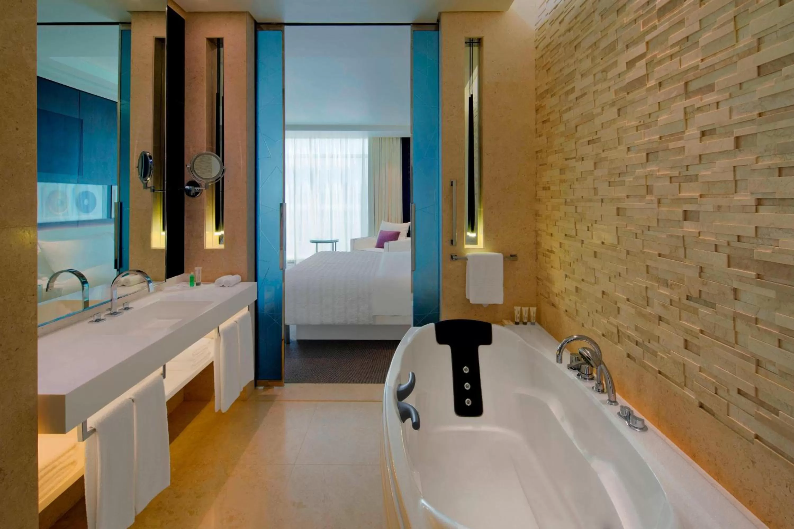 Bathroom, Bed in Le Méridien Dubai Hotel & Conference Centre