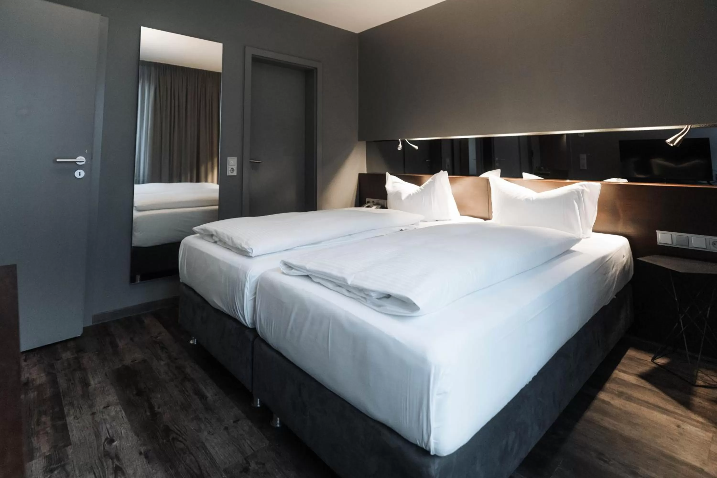 Bed in Hotel am Augustinerplatz