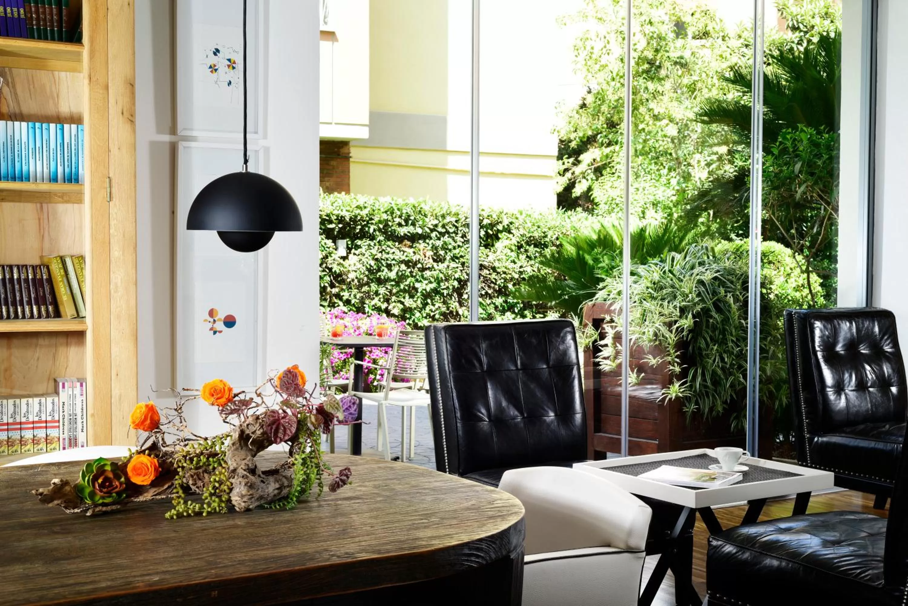 Communal lounge/ TV room in Hotel Pulitzer