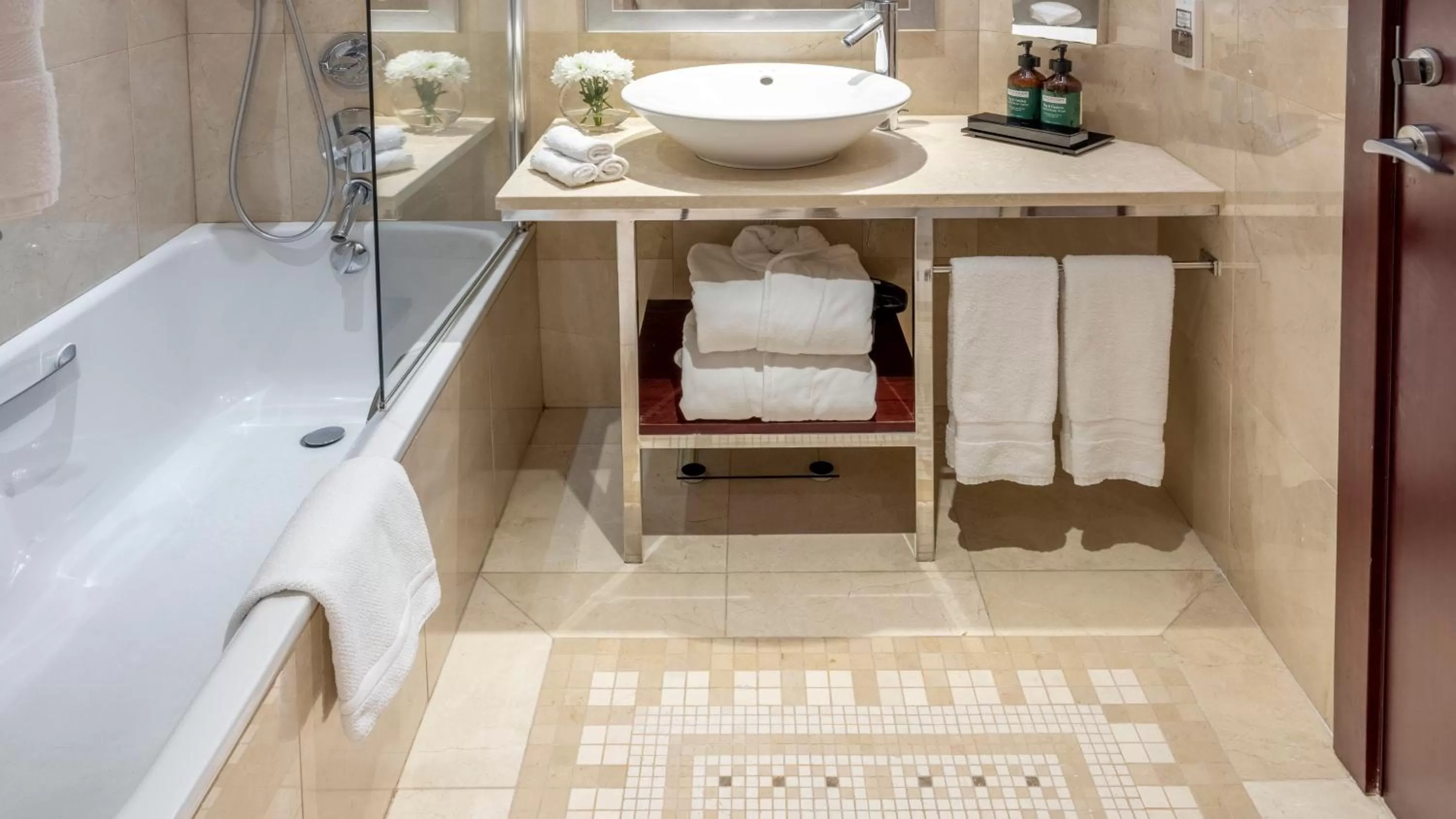 Bathroom in Crowne Plaza Porto by IHG