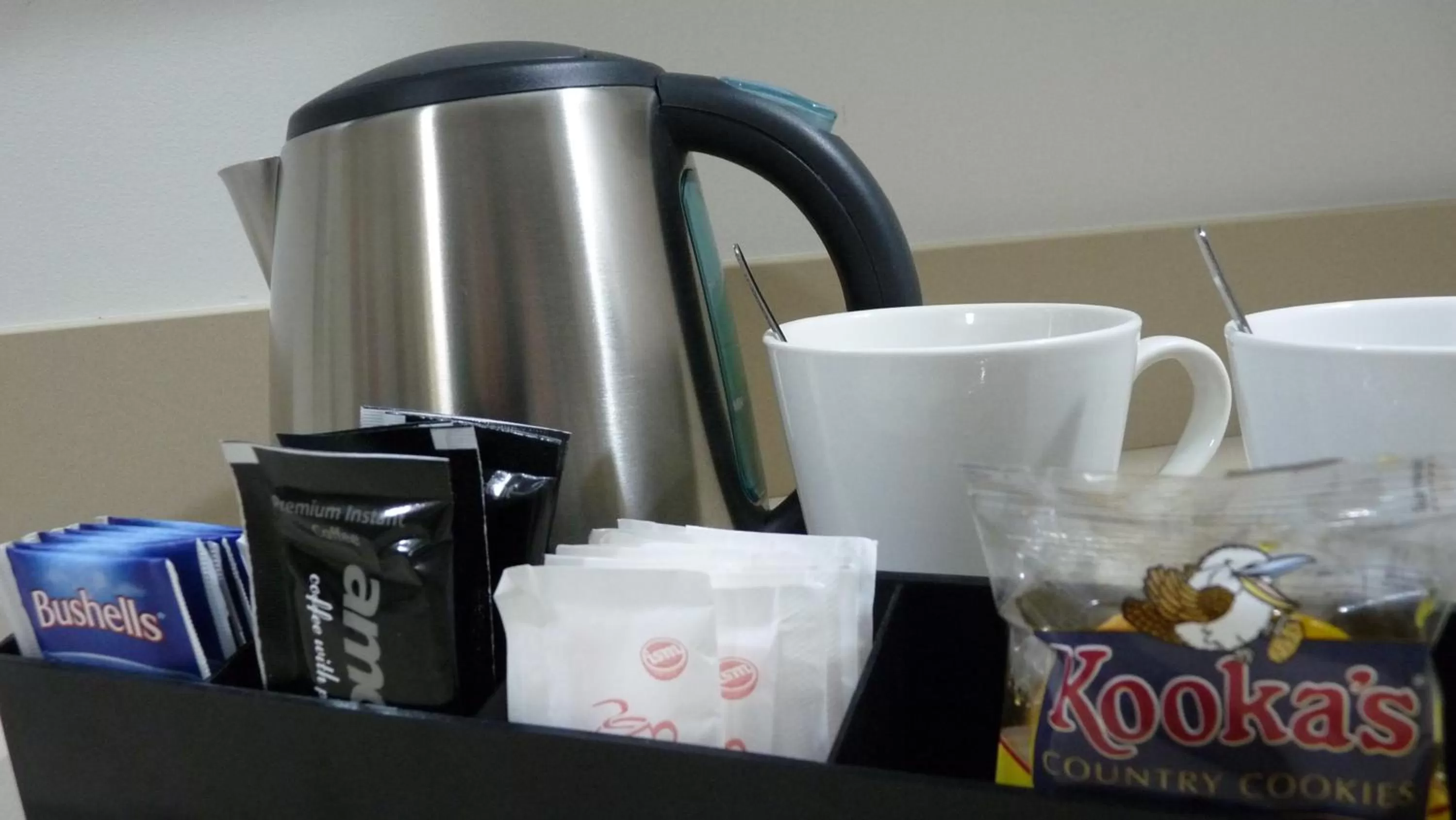 Coffee/tea facilities in Loddon River Motel Kerang