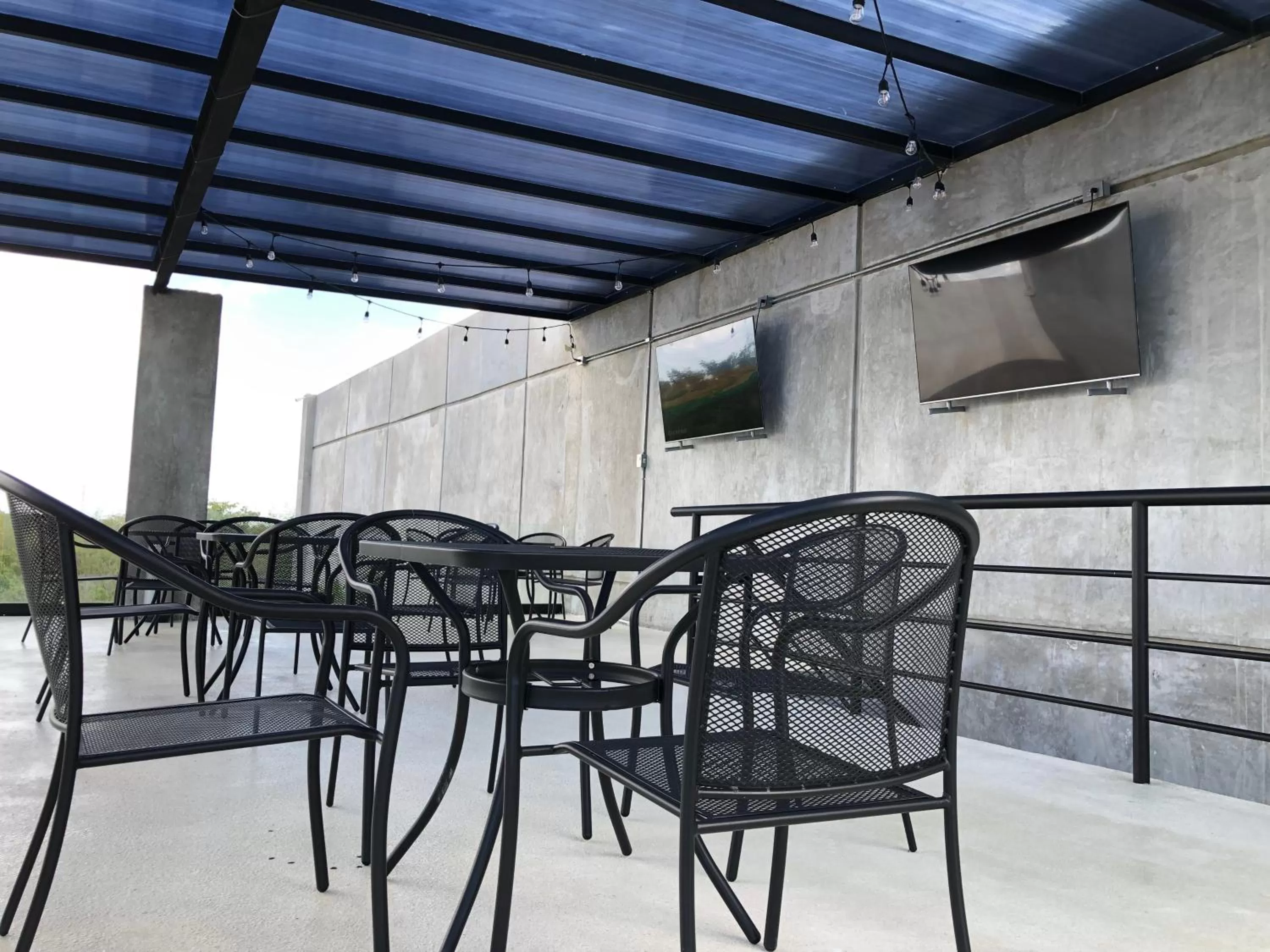 Patio in Hotel Suites La Negra Boutique