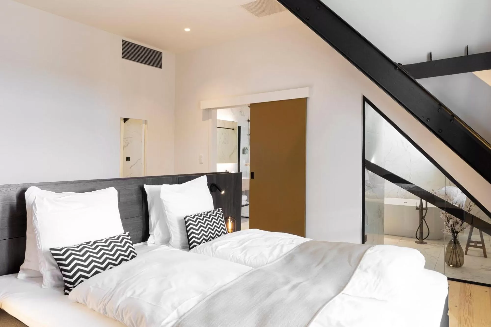 Photo of the whole room, Bed in Corsendonk Turnova