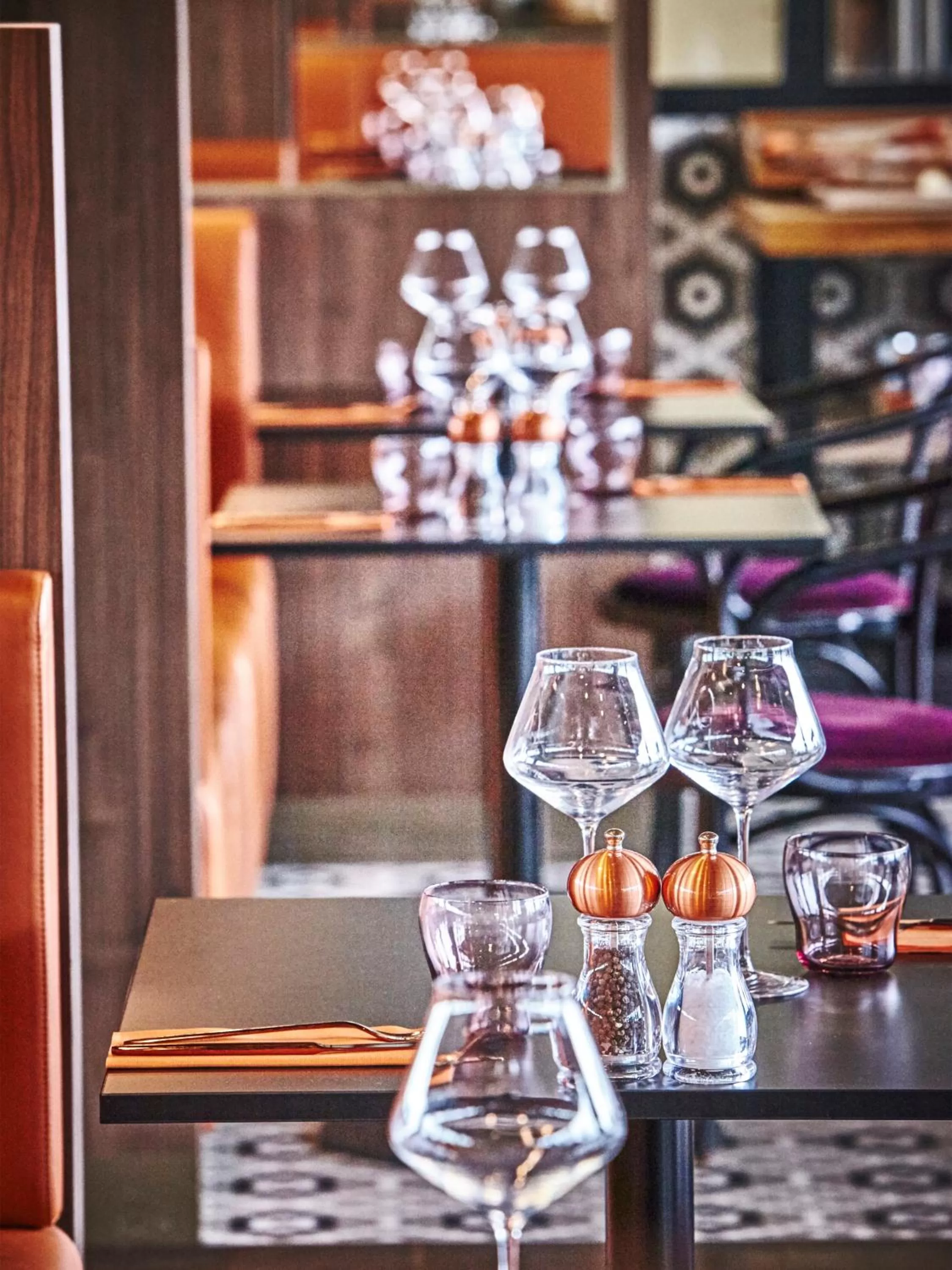 Restaurant/places to eat in Golden Tulip Bordeaux Euratlantique