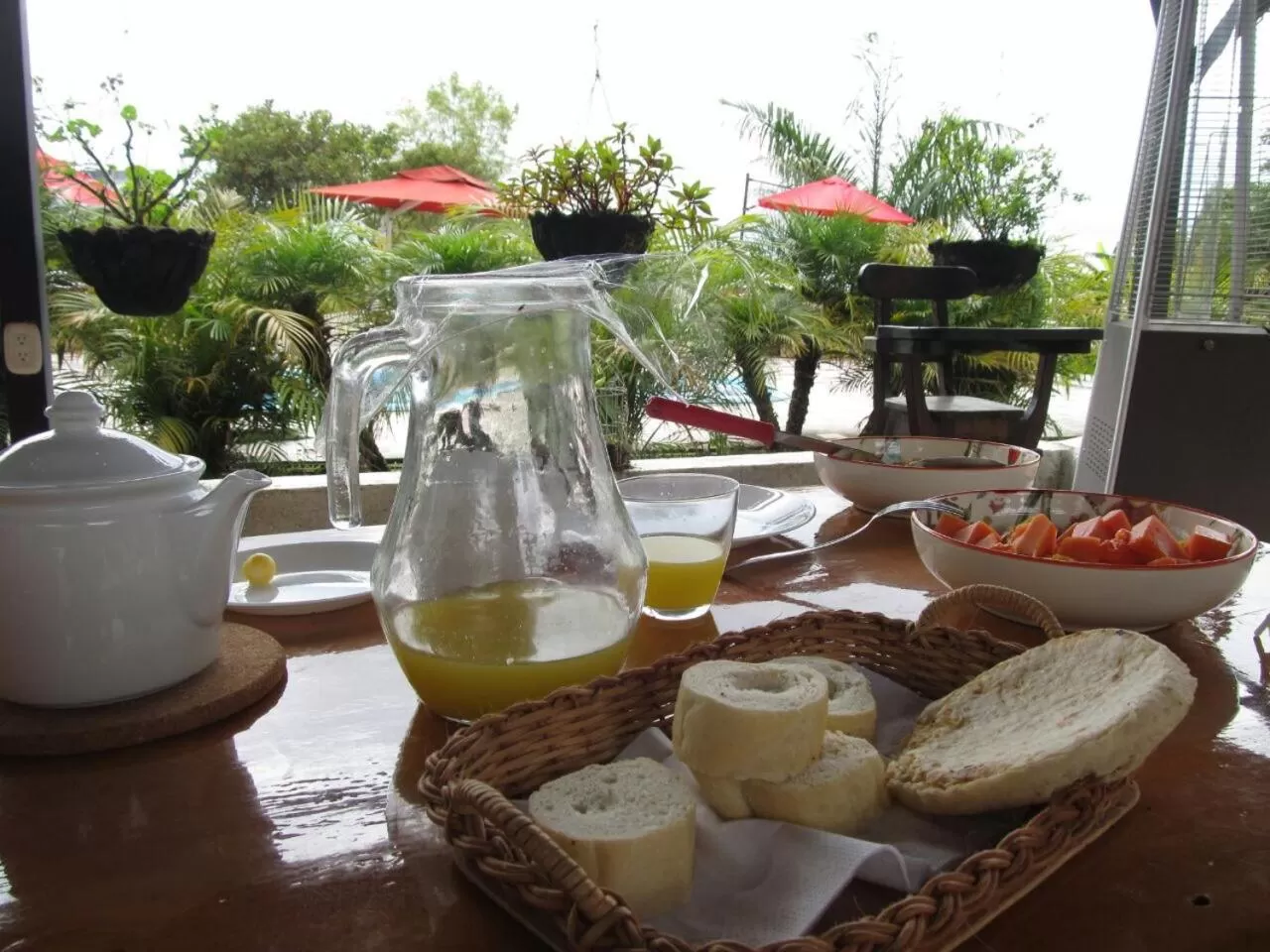 Dining area in Finca Campestre La Adelita B&B