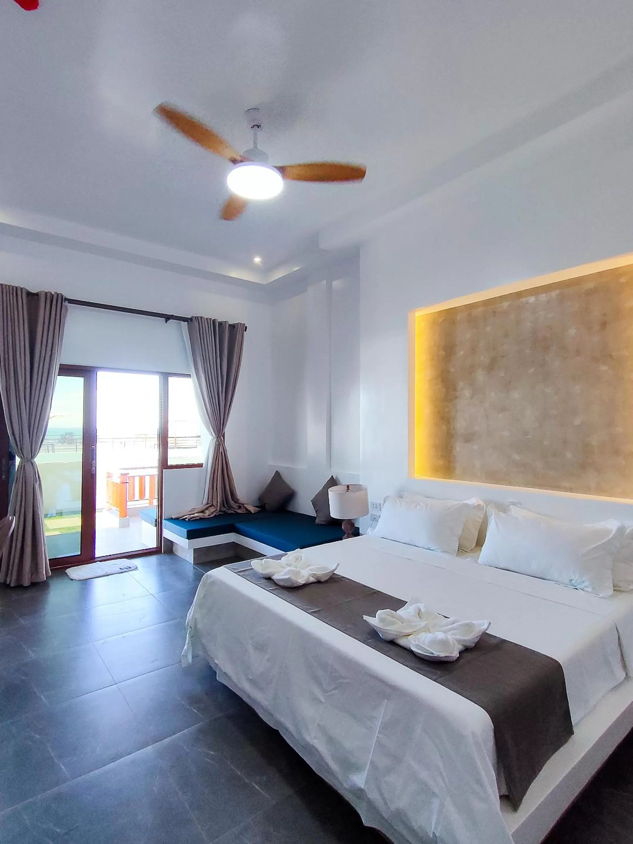 Bed in Bohol Coastal View Hotel