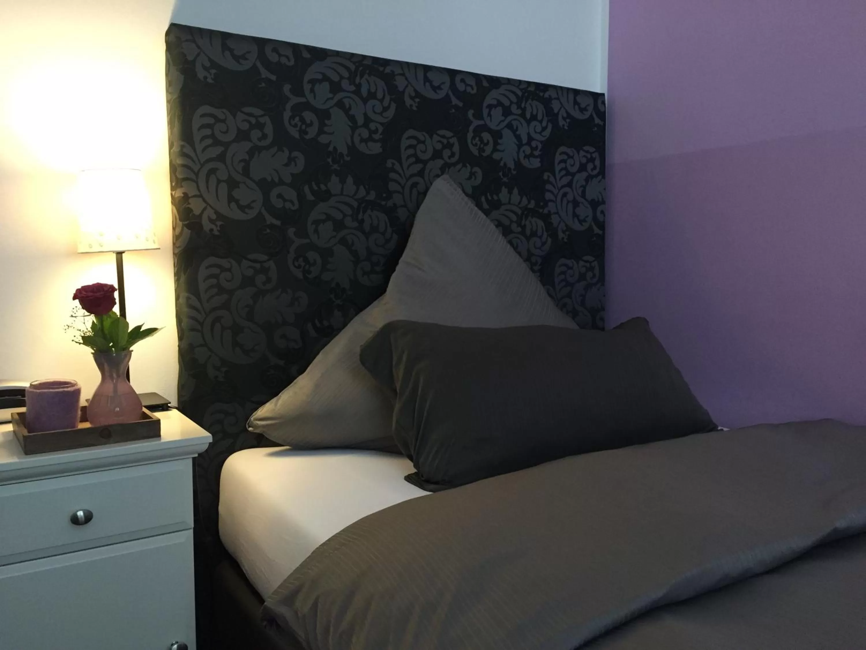 Decorative detail, Bed in Hotel Heddernheimer Hof