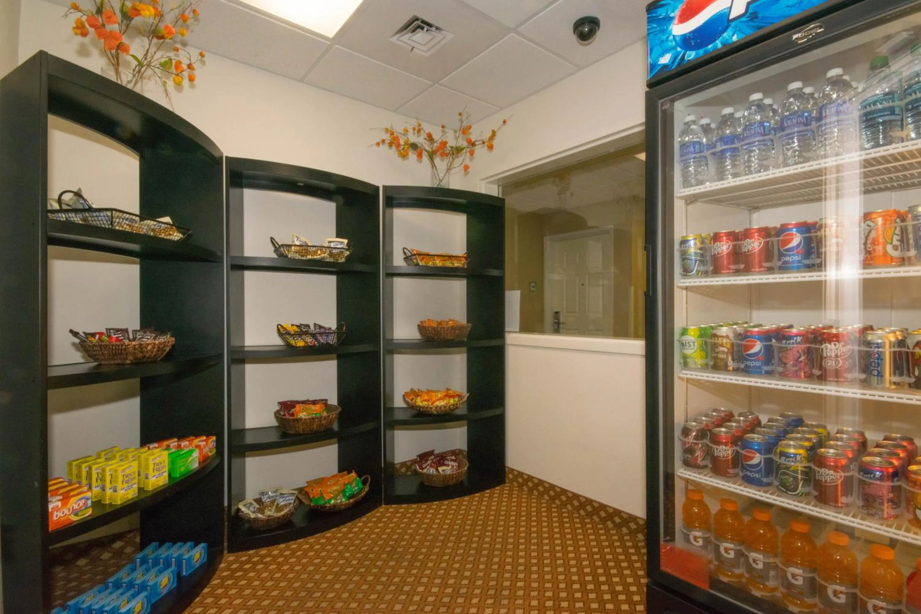 On-site shops, Supermarket/Shops in Hotel Extended Studio Inn