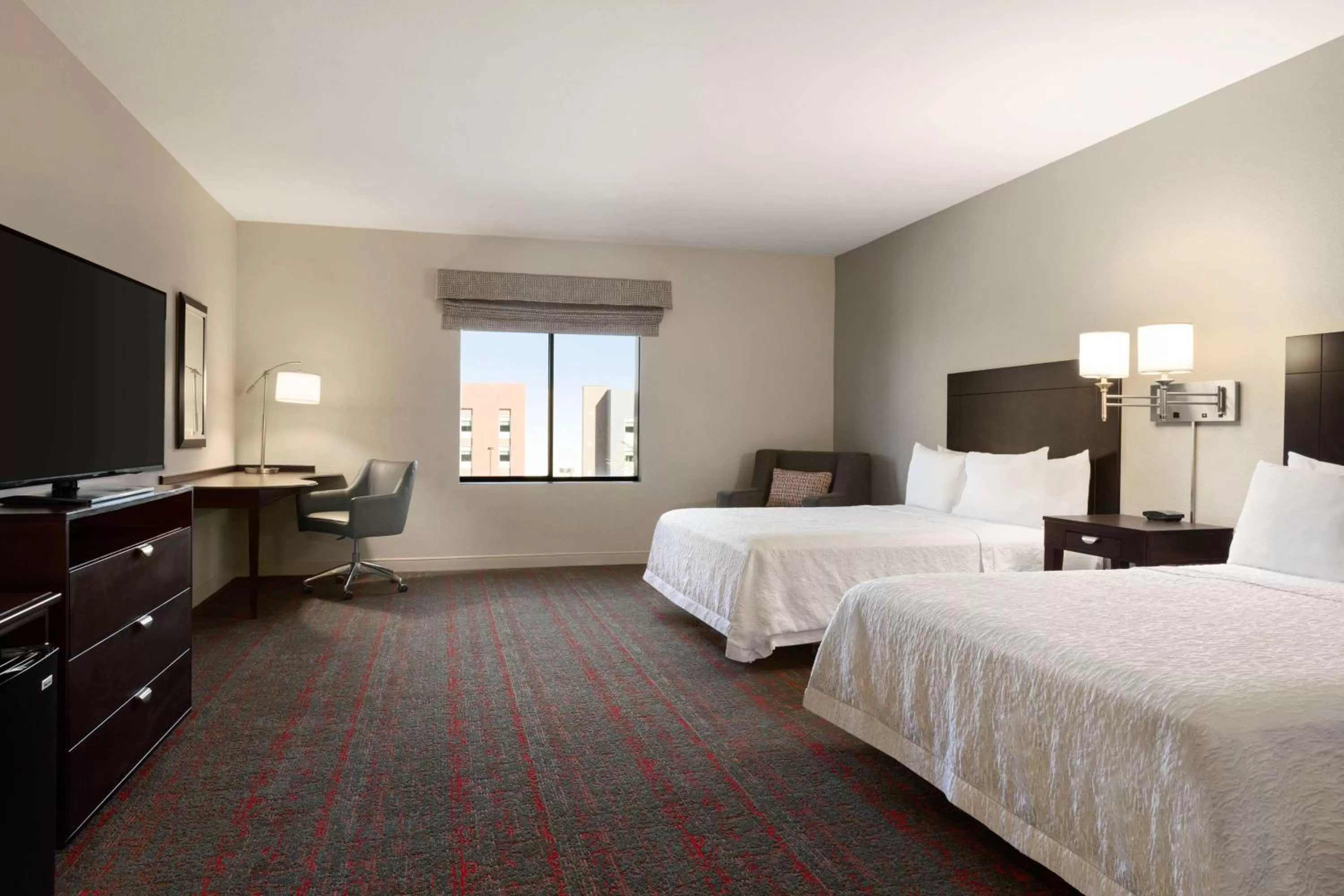 Bedroom, Bed in Hampton Inn & Suites Phoenix Glendale-Westgate
