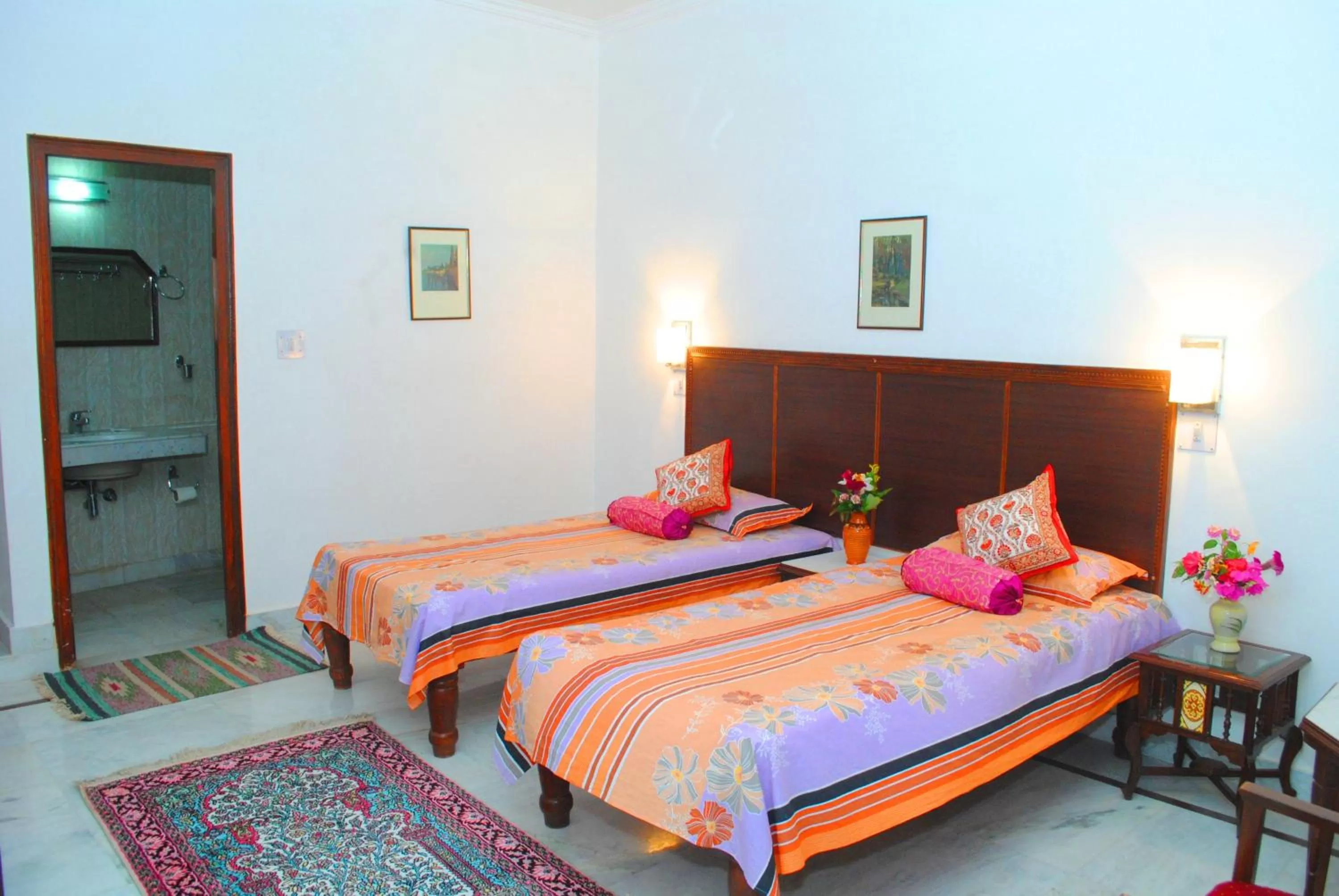 Photo of the whole room, Bed in Hotel Harmony