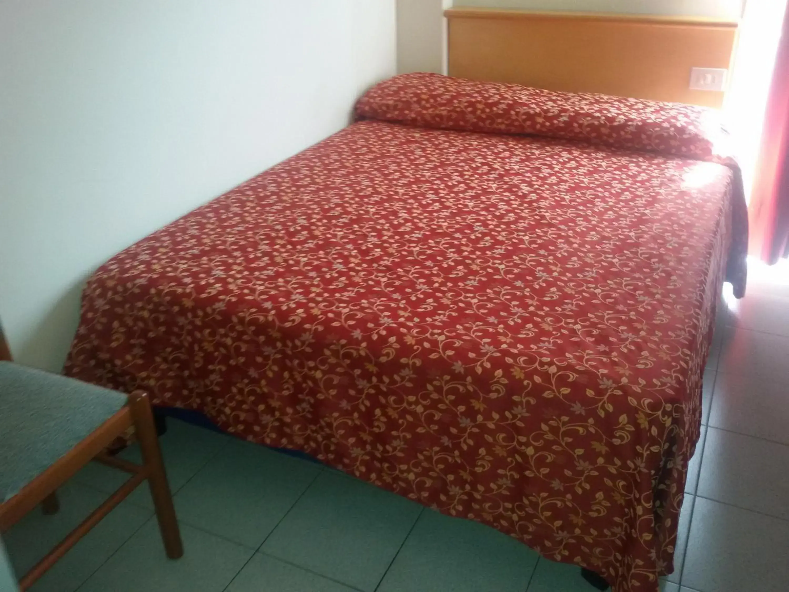 Single Room in Villa Athena Single Room in Villa Athena