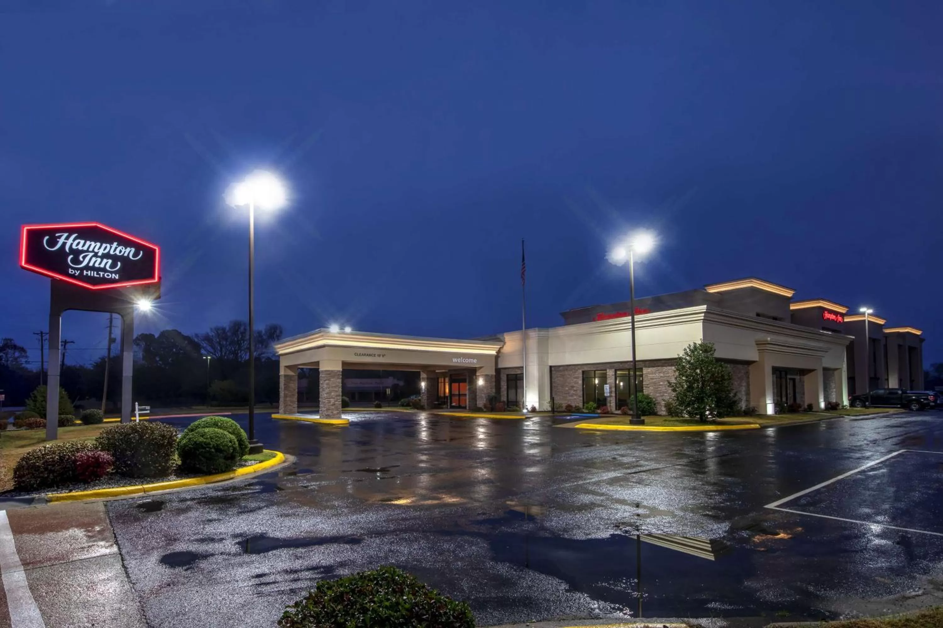 Property building in Hampton Inn Arkadelphia