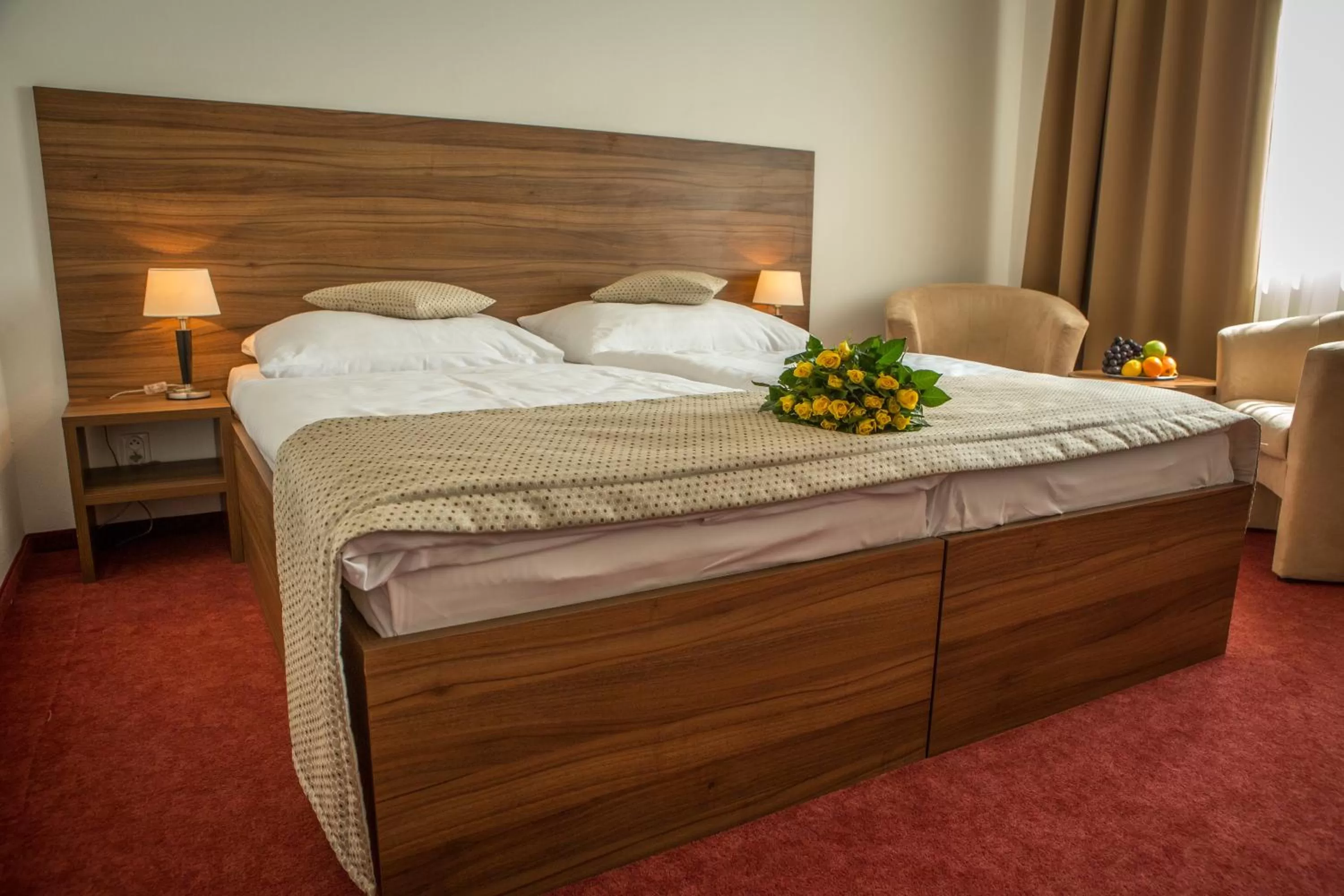 Deluxe Double Room with Free Mini-bar - Refilled Daily in Hotel Saffron