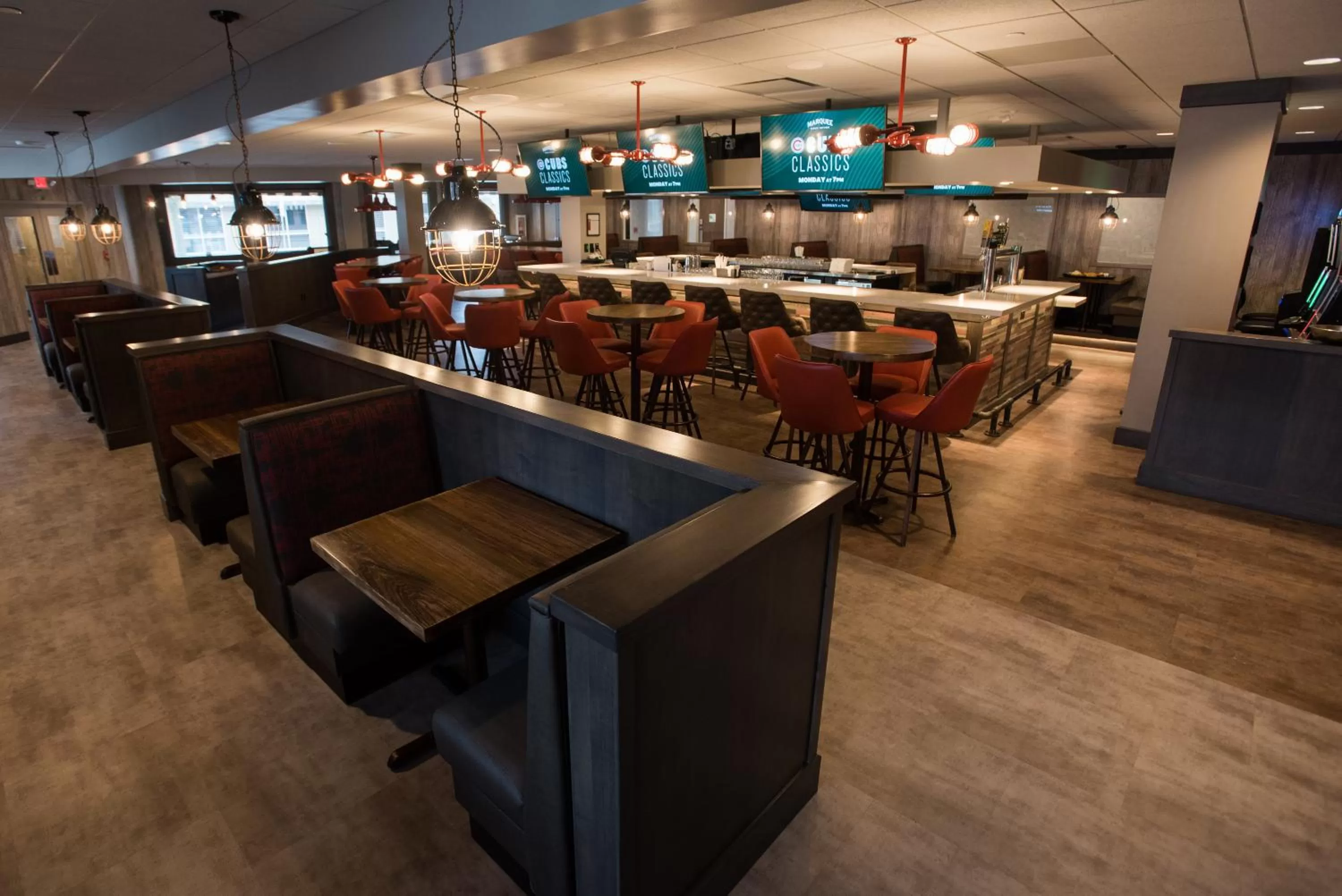 Restaurant/places to eat in Holiday Inn Rock Island-Quad Cities by IHG