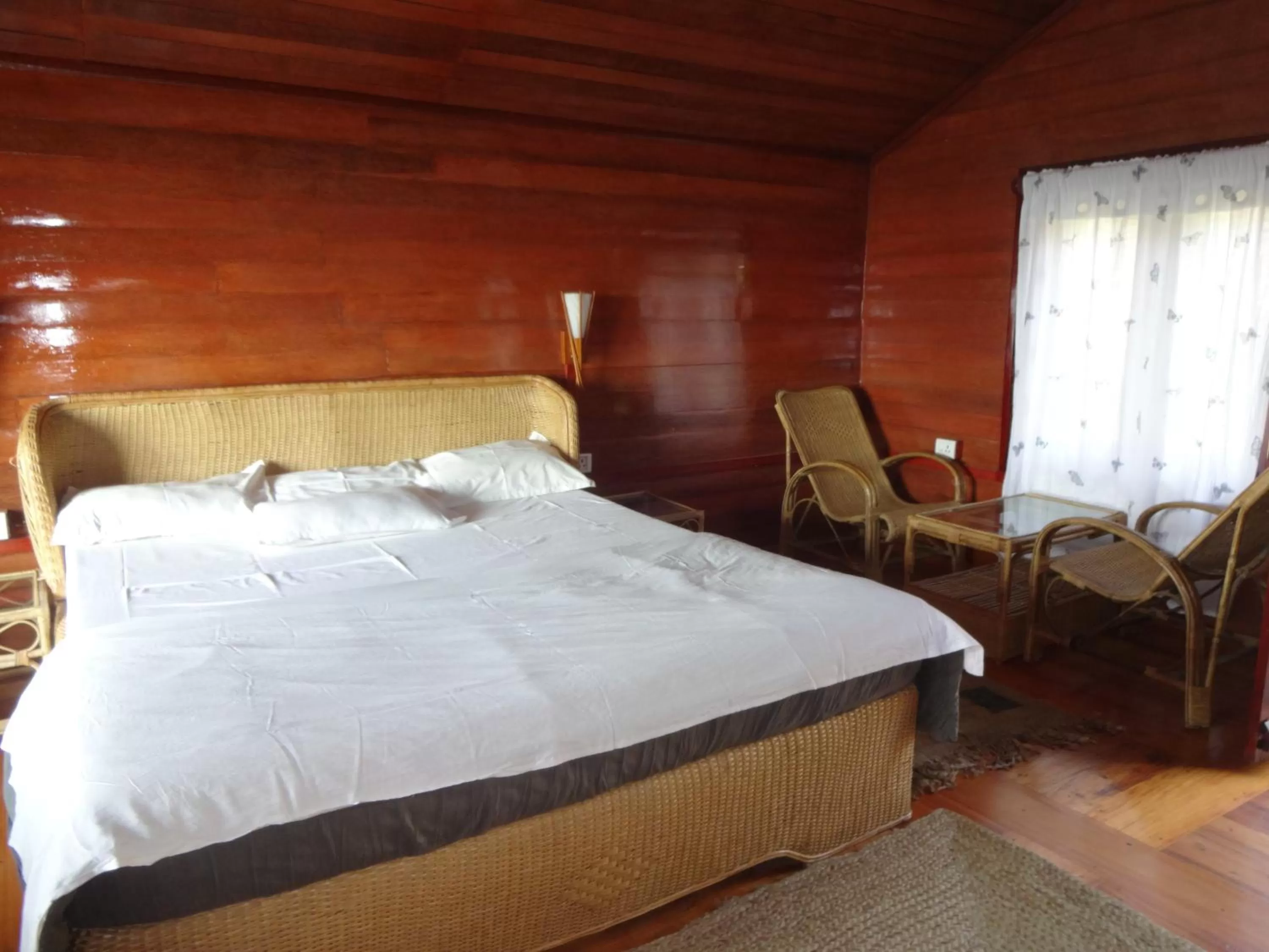Bed in Surya Holidays Kodaikanal