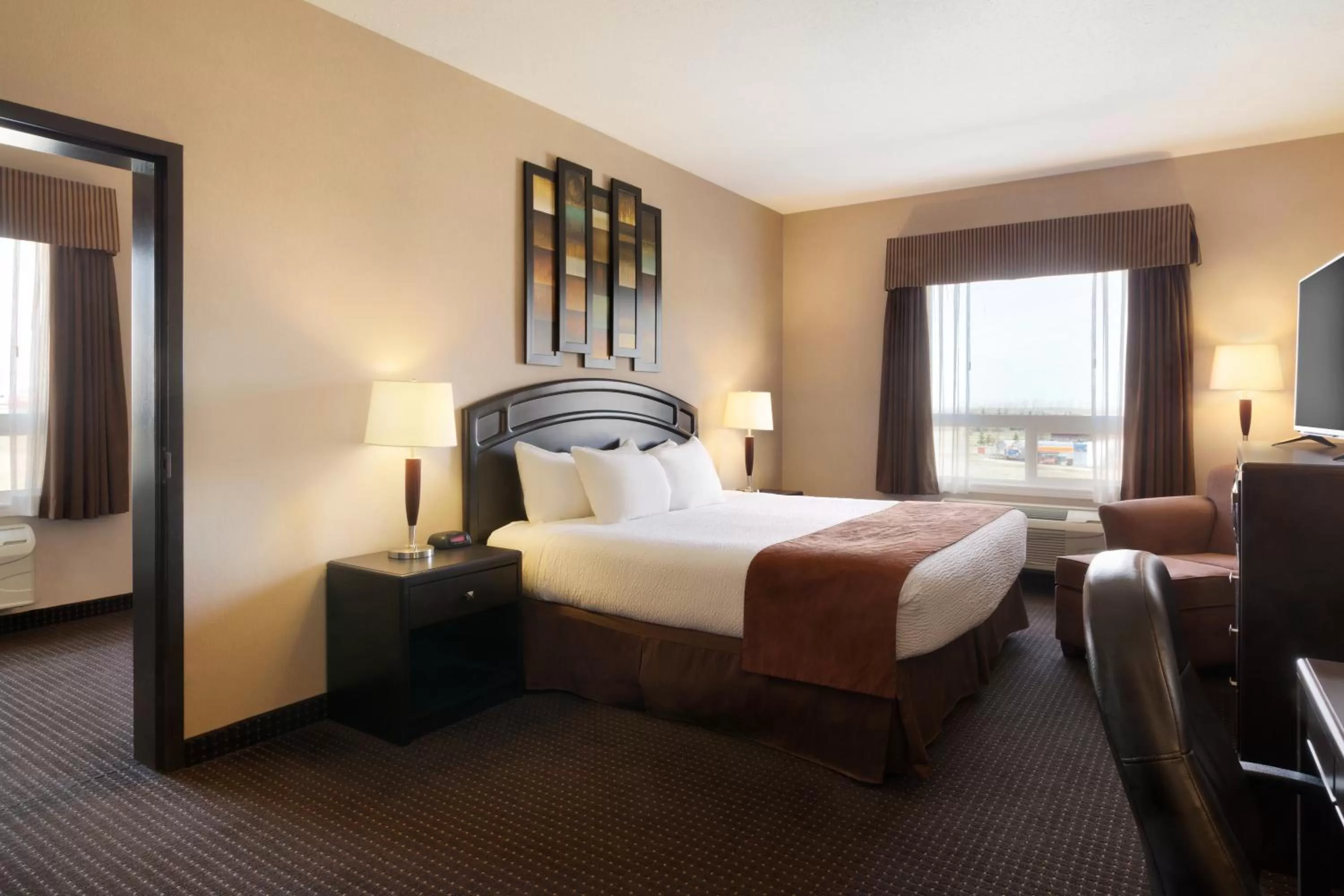 Bed in Days Inn by Wyndham Innisfail