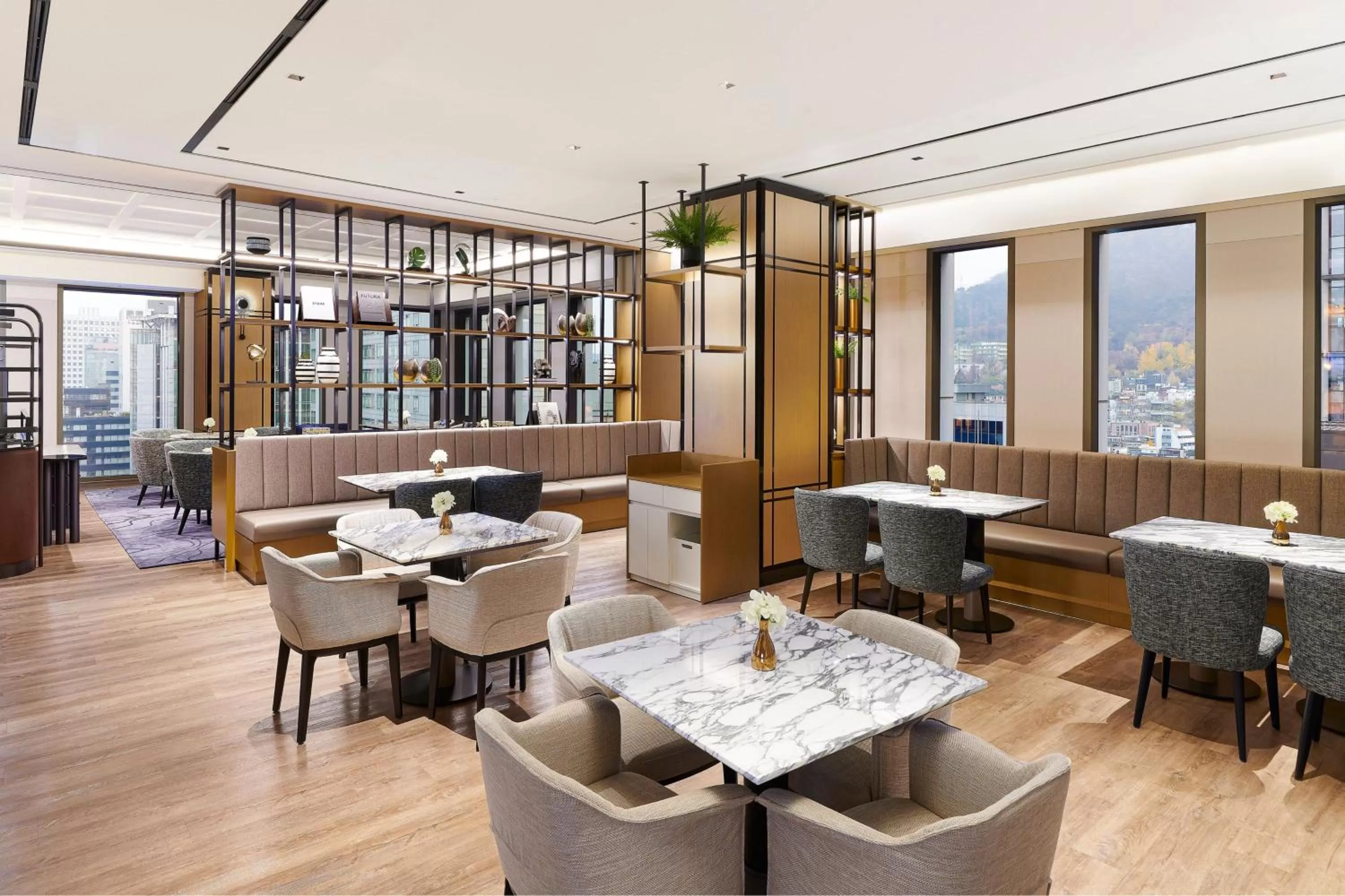 Lounge or bar in Le Meridien Seoul Myeongdong