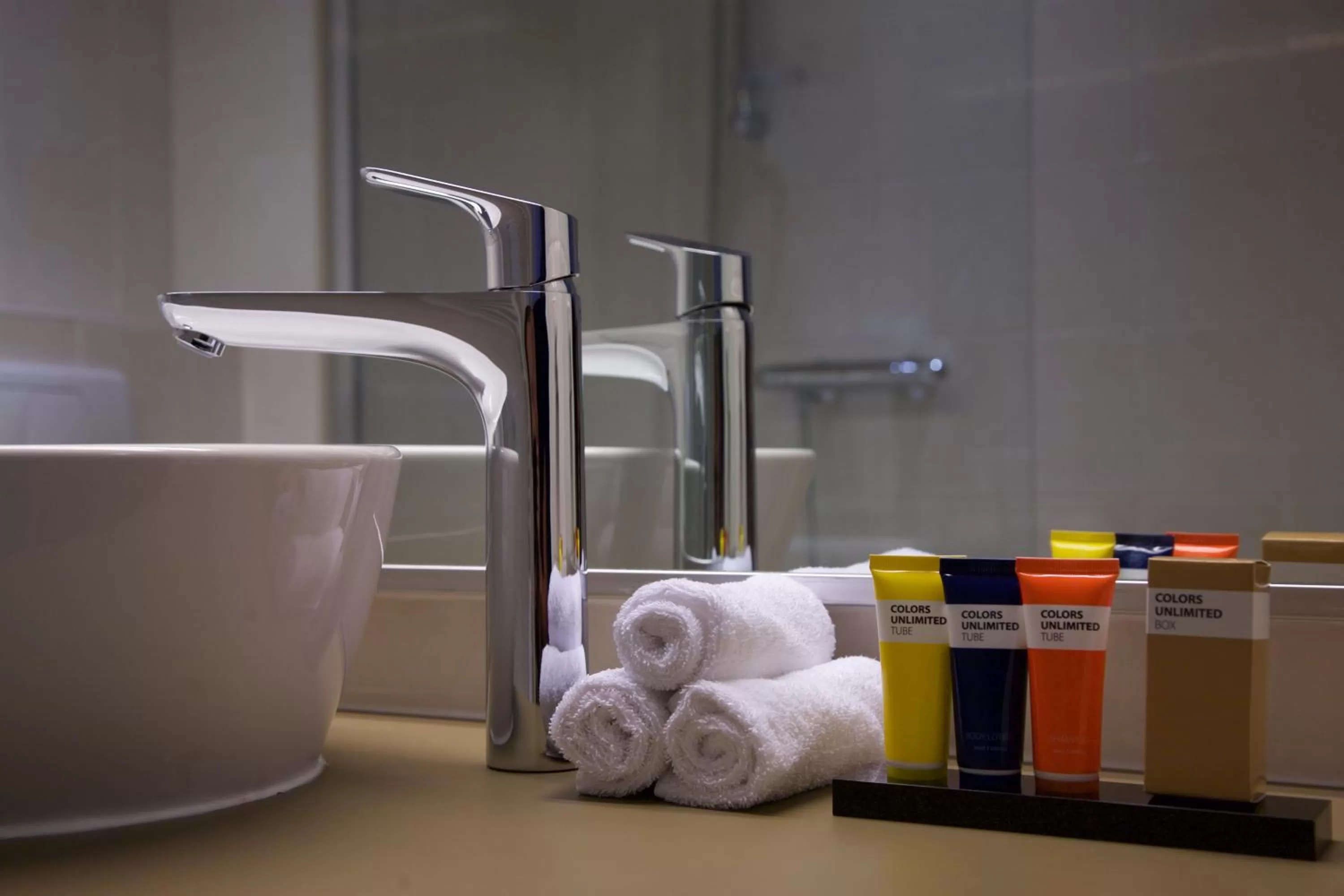 Toilet in Hotel Arrows