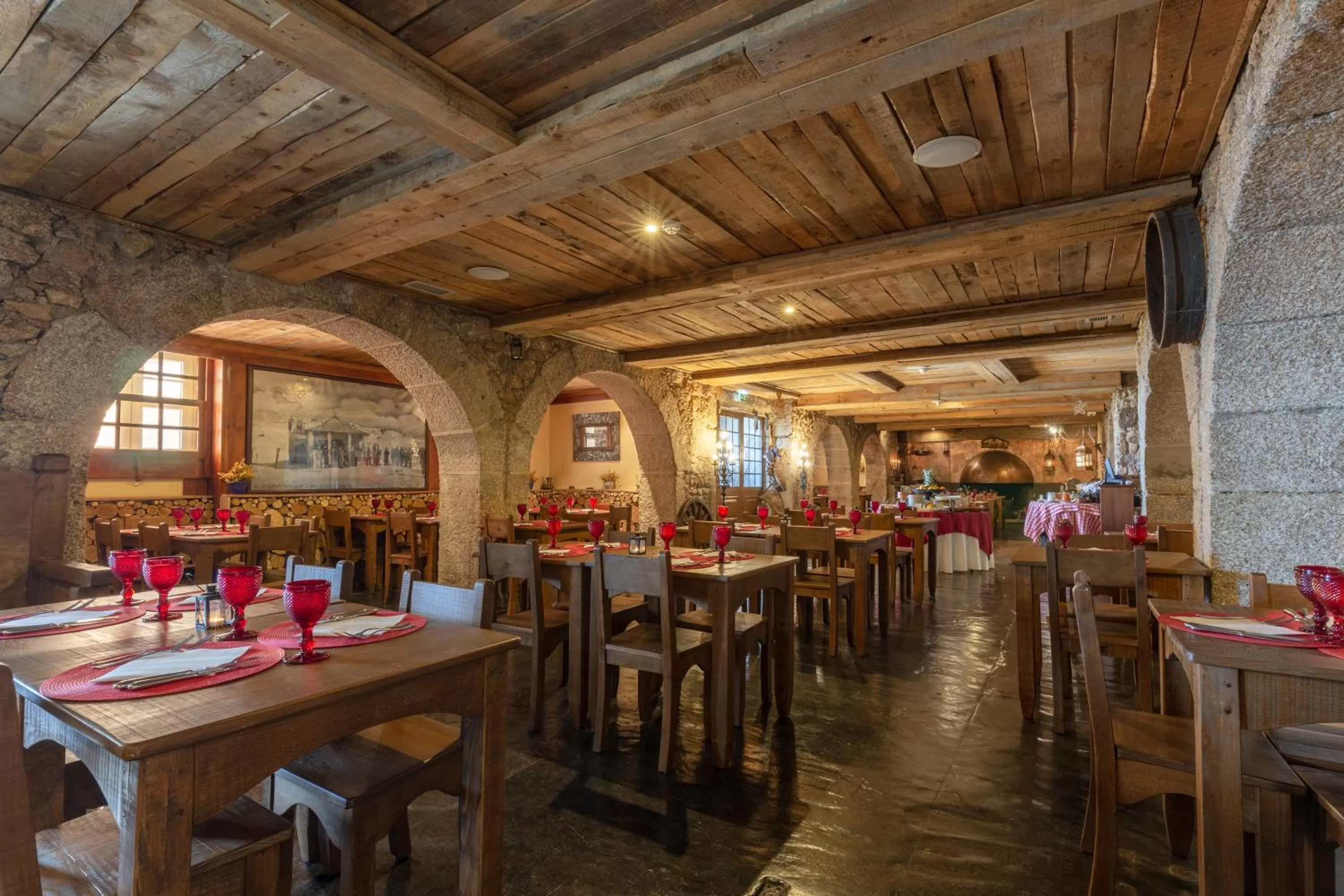 Restaurant/places to eat in Luna Hotel Serra da Estrela