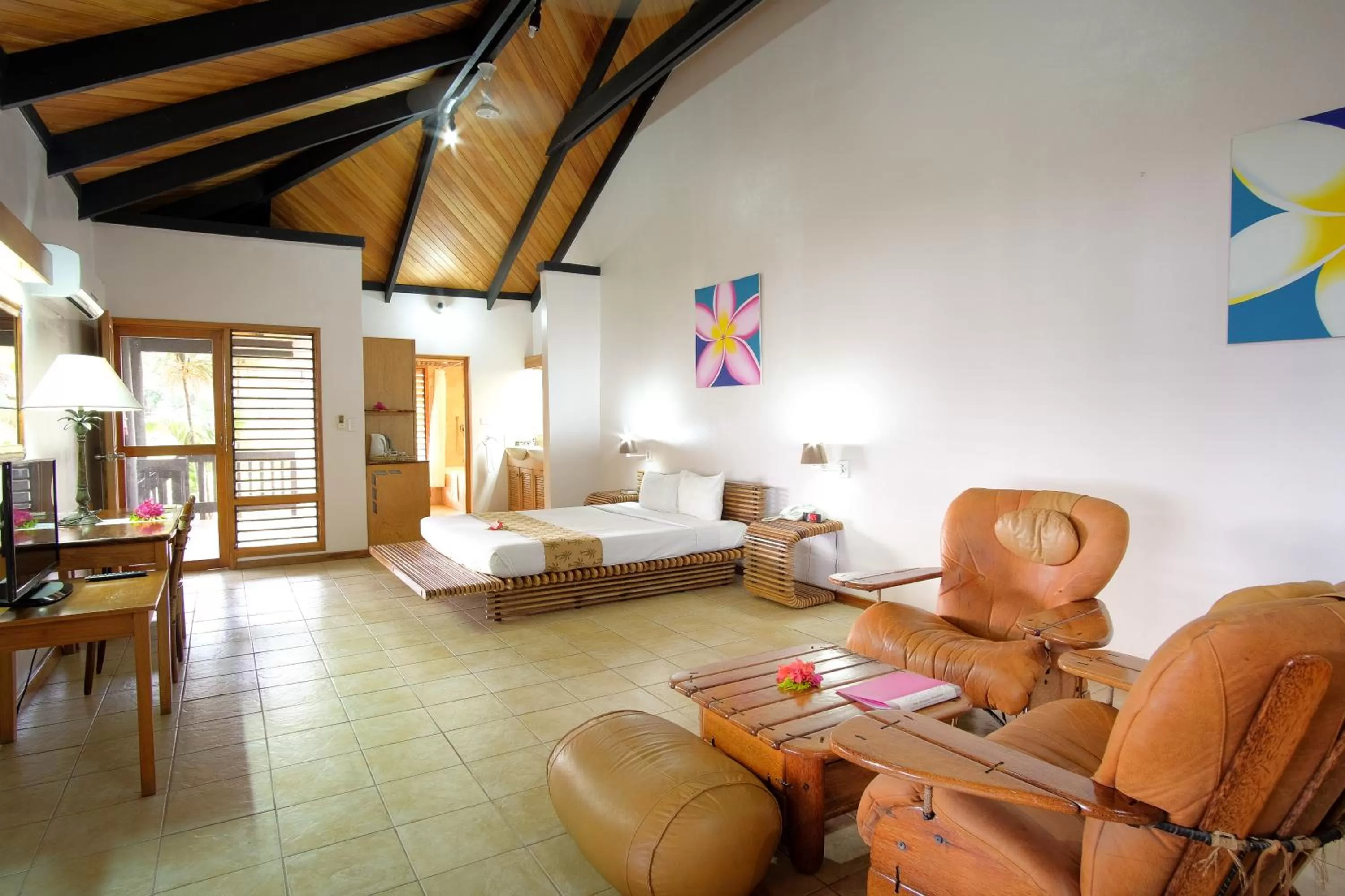 Anchorage Beach Resort