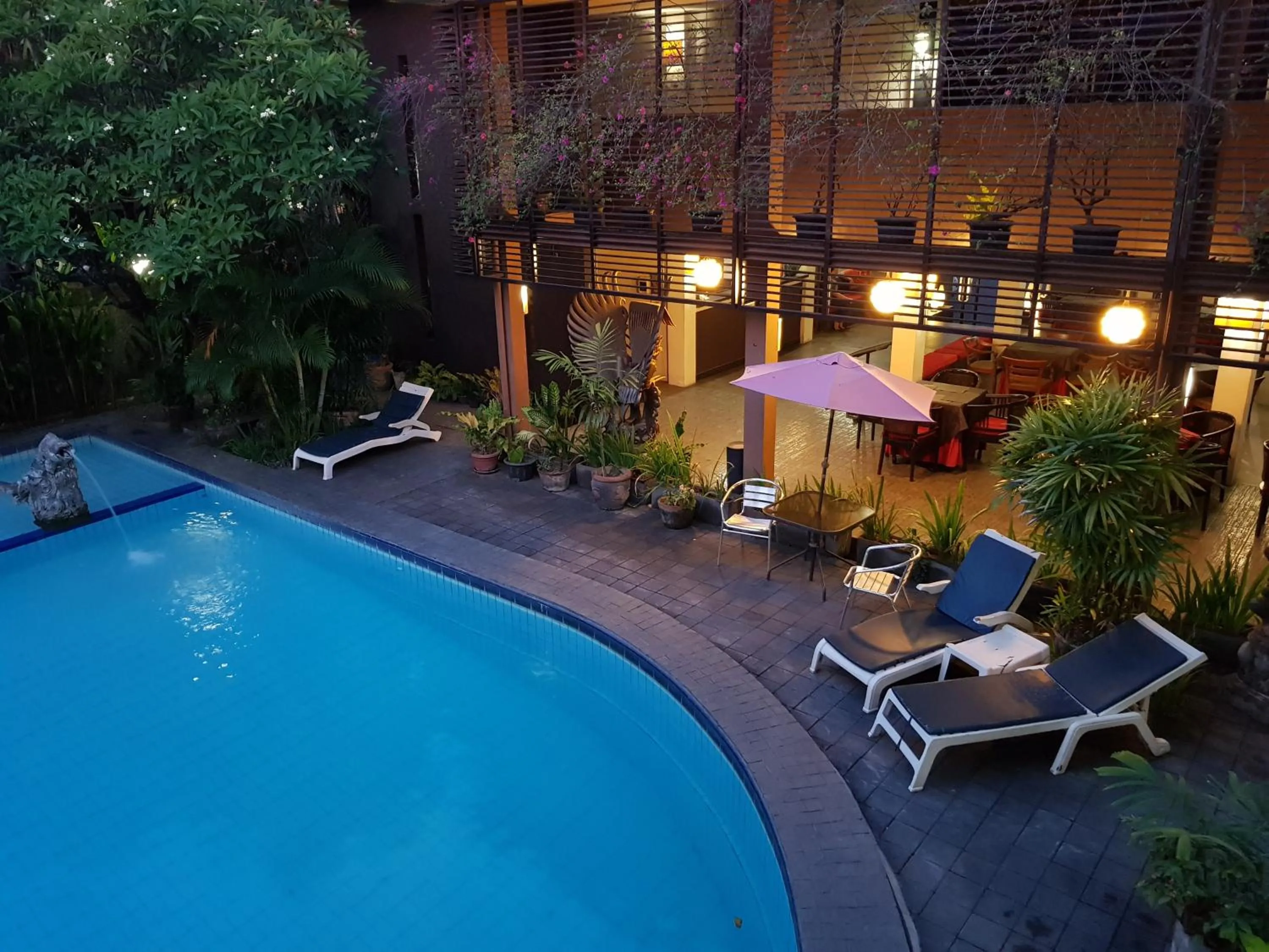 Swimming pool in Sanur Agung Hotel